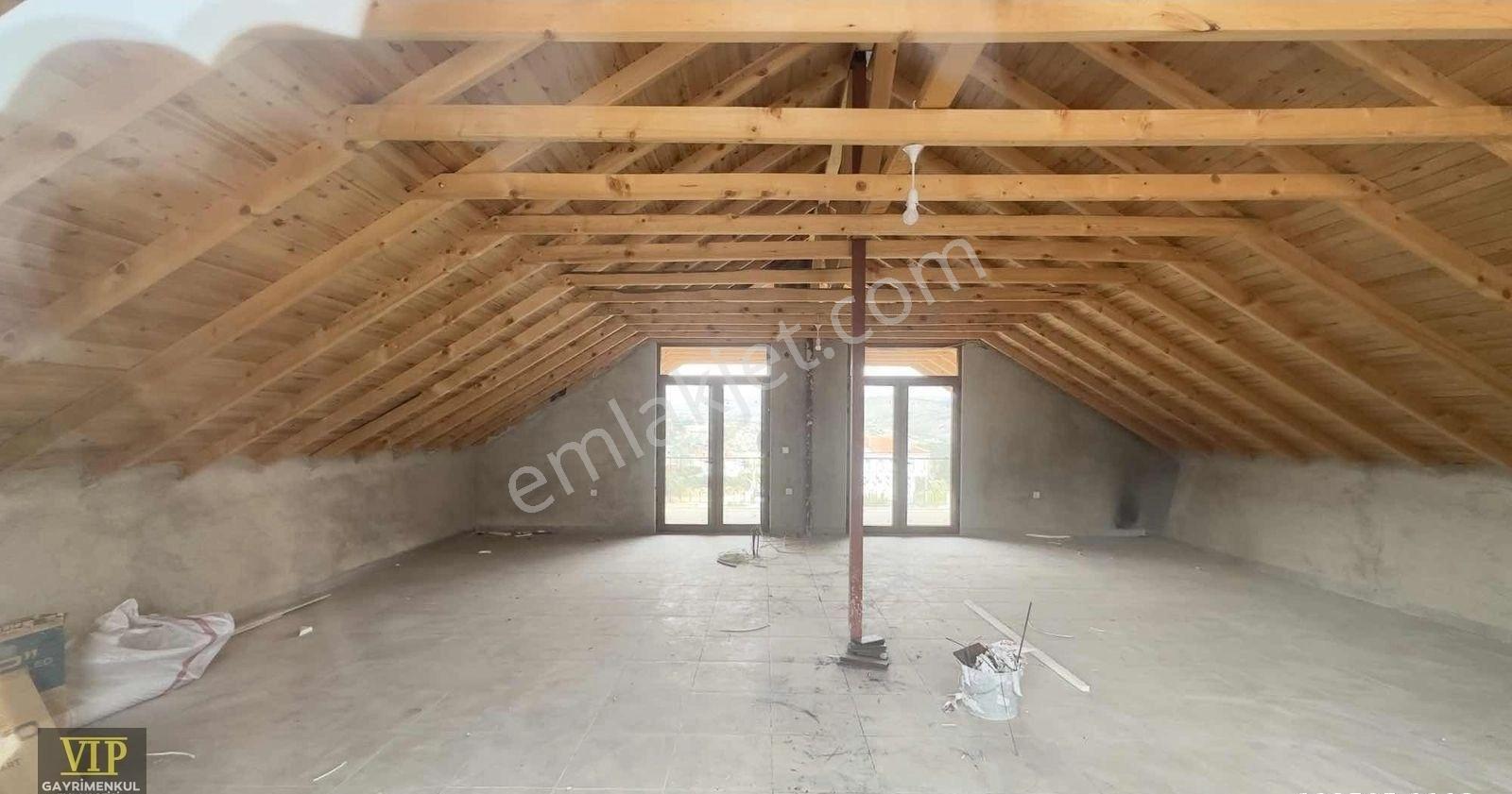 Vip Gayrimenkul'den Yeni Mah. 3 Katlı Müstakil Villa - Görsel 24