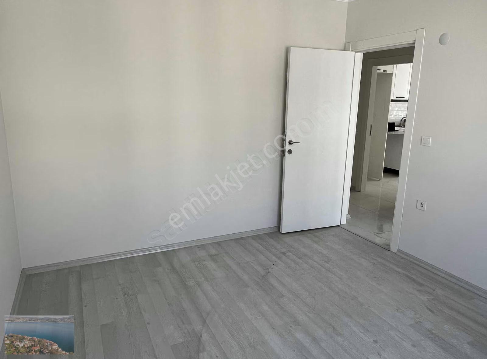 Fatih Molla Gürani'de 3+1 110 M2 4.kat Satılık Daire - Görsel 16