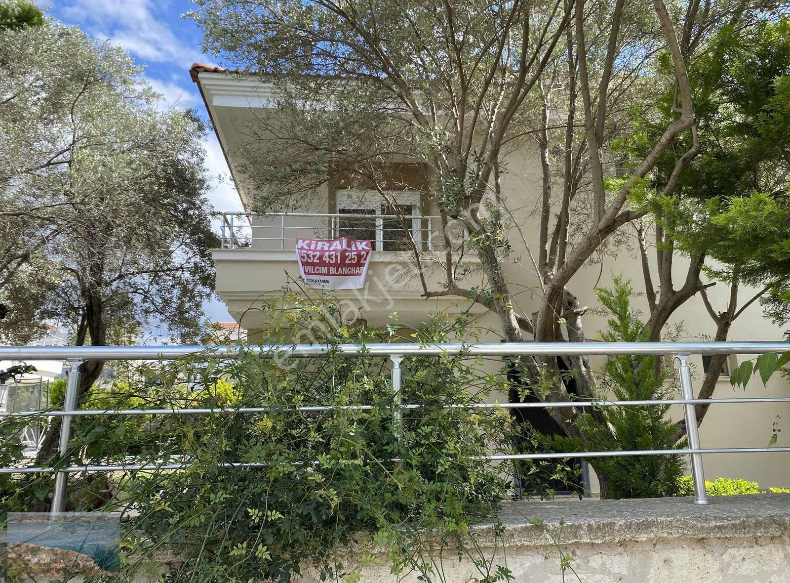 Çeşme Sakarya-uzun Dönem Kiralık Havuzlu Bahçeli Teraslı Villa - Görsel 4