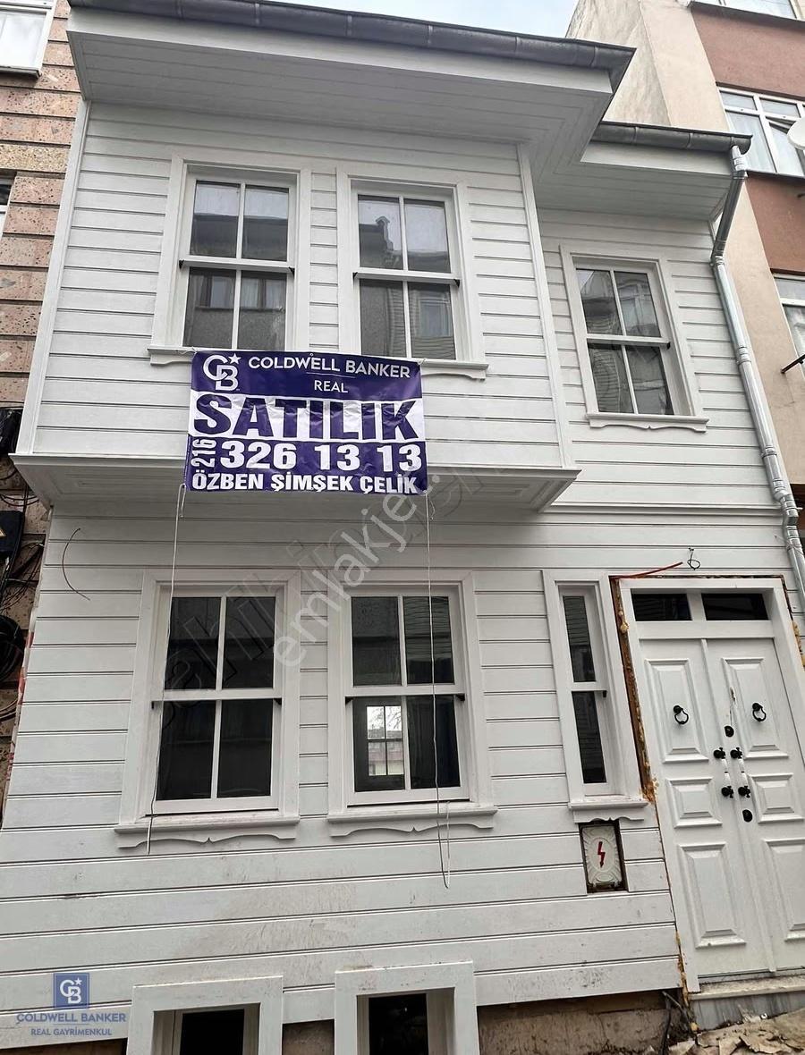 Üsküdar Valide-i Atikte Sıfır, Müstakil 4+2 Özel Tasarım - Görsel 12