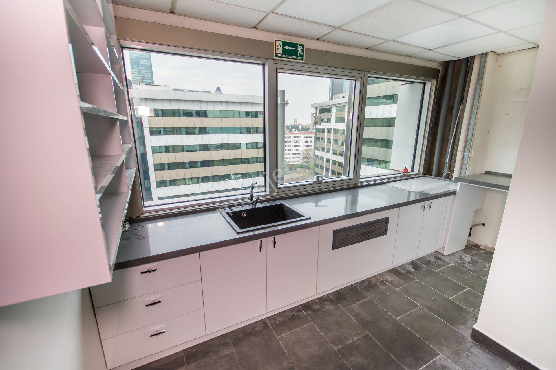 Şişli Esentepe Merkezi 700 M2 Kurumsal Kiralık A+ Plaza Katı - Görsel 28