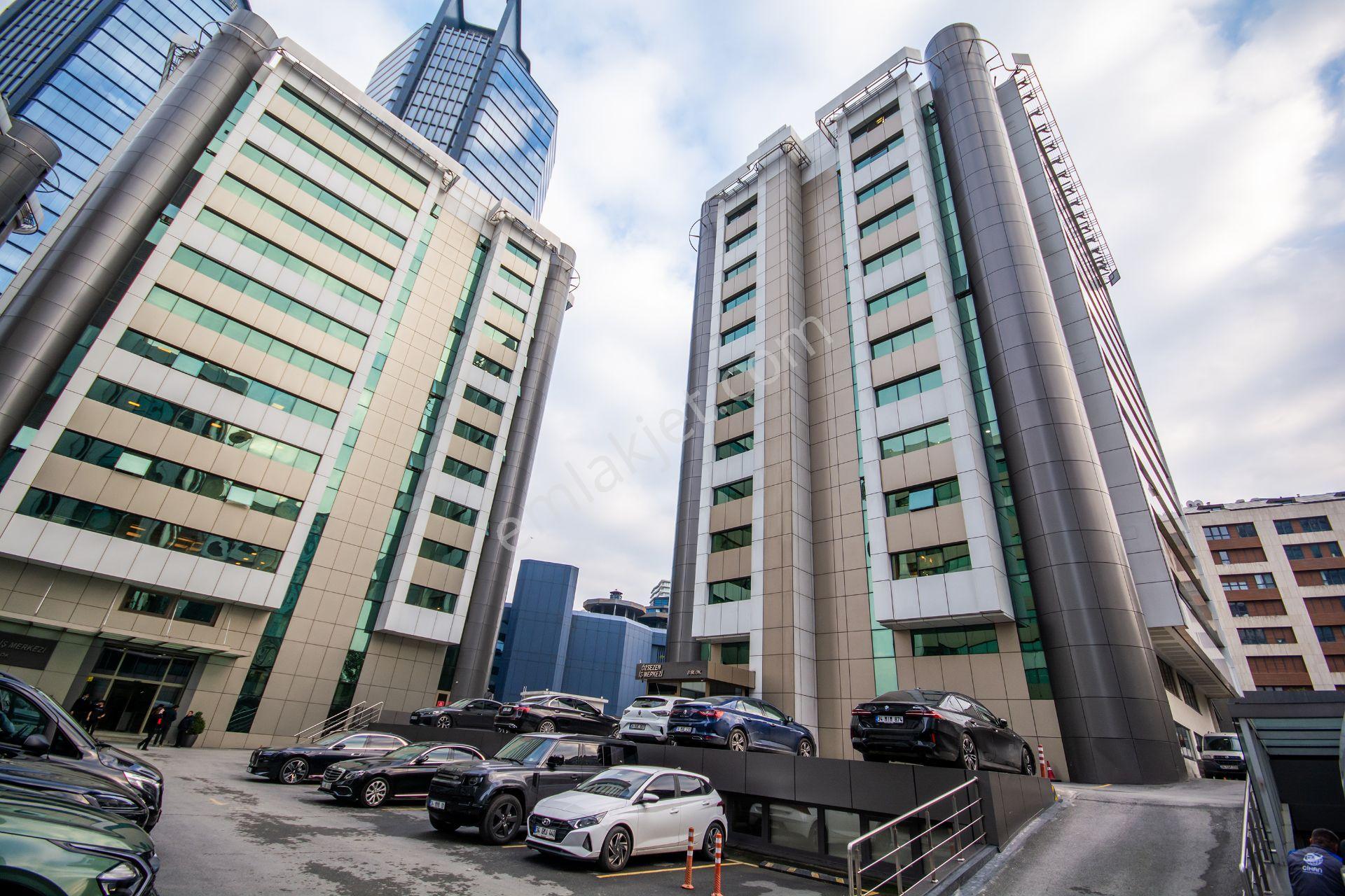 Şişli Esentepe Merkezi 700 M2 Kurumsal Kiralık A+ Plaza Katı - Görsel 33