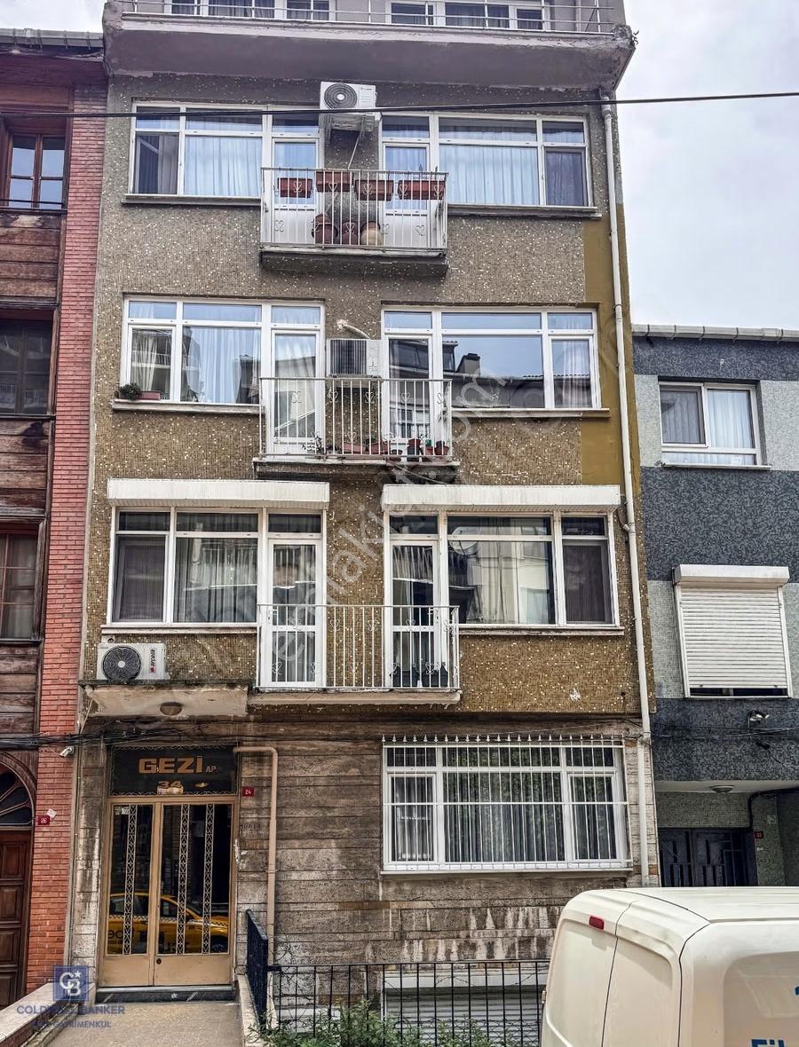 Emsalsiz Boğaz Manzarası Cihangir Kumrulu Sokakta 100 M2 Satılık - Görsel 8
