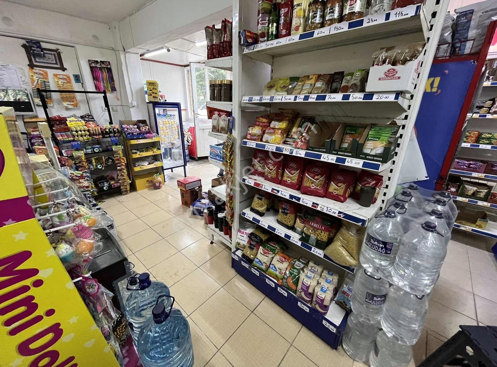 Hasan Basri Çantay Mahallesi'nde Devren Kiralık İş Yeri Market - Görsel 6