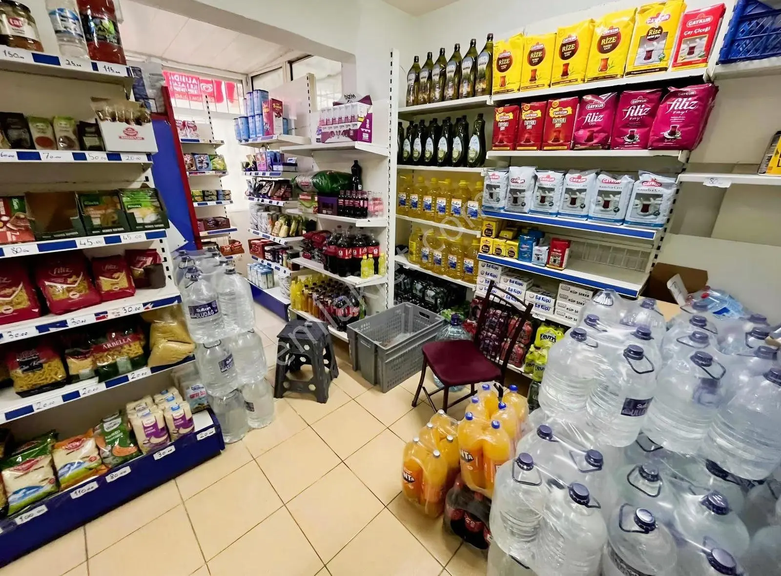Hasan Basri Çantay Mahallesi'nde Devren Kiralık İş Yeri Market - Görsel 5