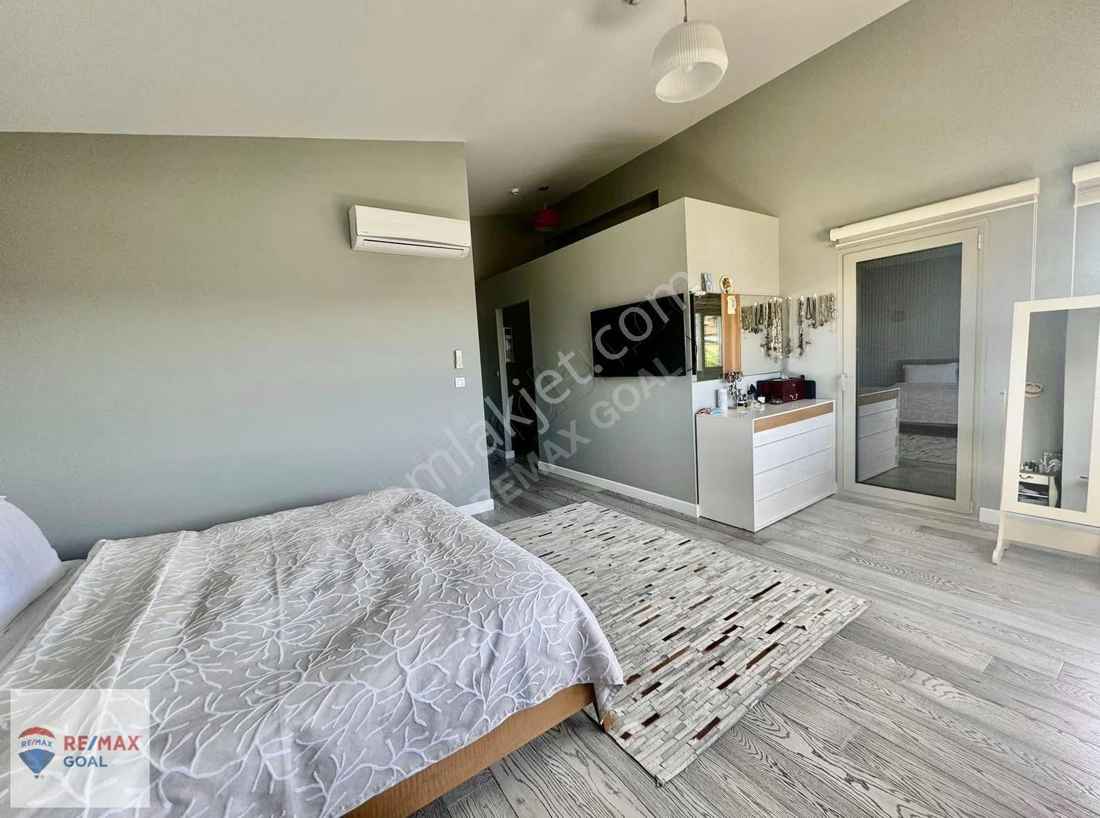 Riva Antriva Evlerinde Yüksek Arsa Paylı A Tipi Satılık Villa - Görsel 26