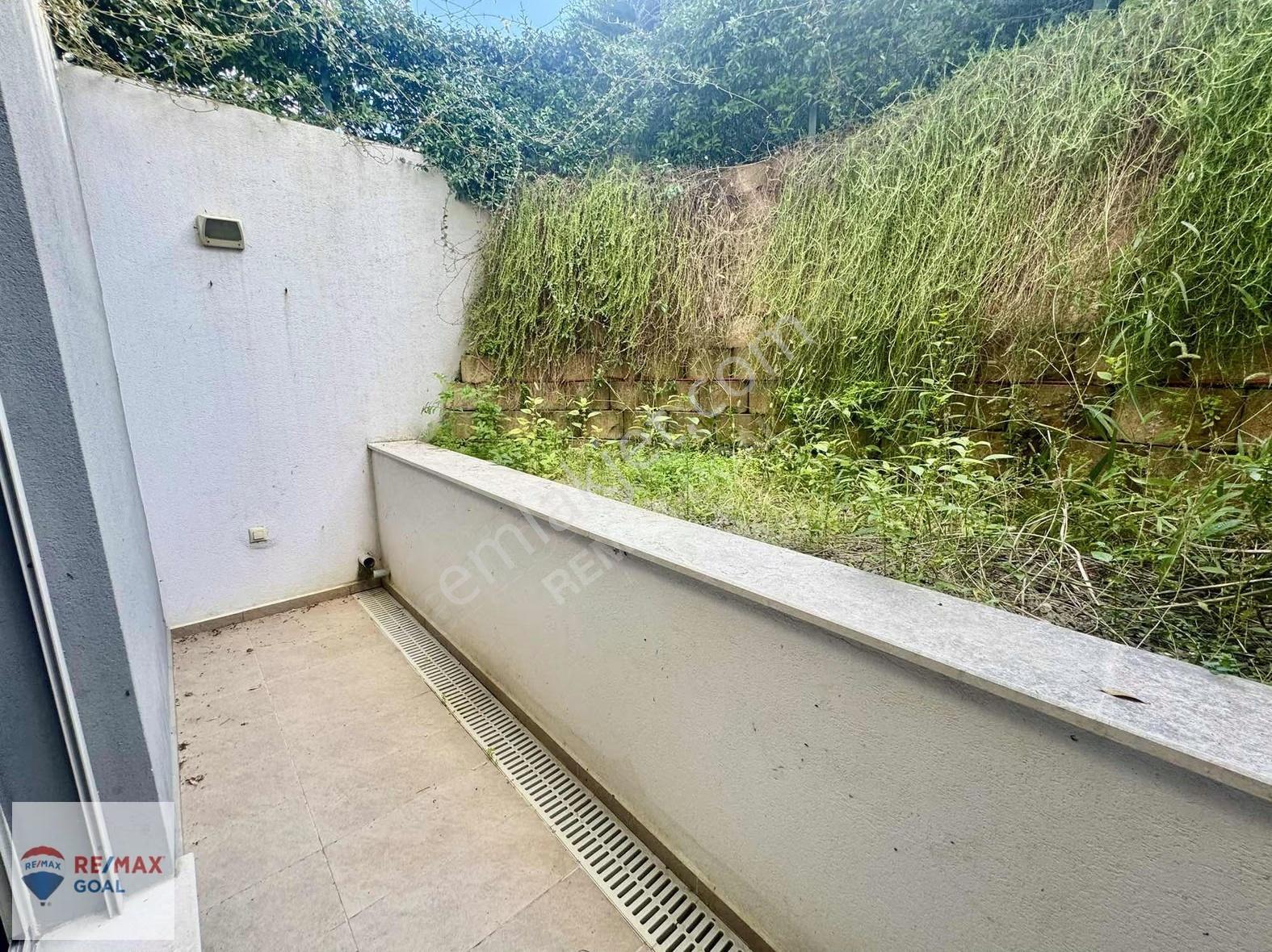 Riva Antriva Evlerinde Yüksek Arsa Paylı A Tipi Satılık Villa - Görsel 18