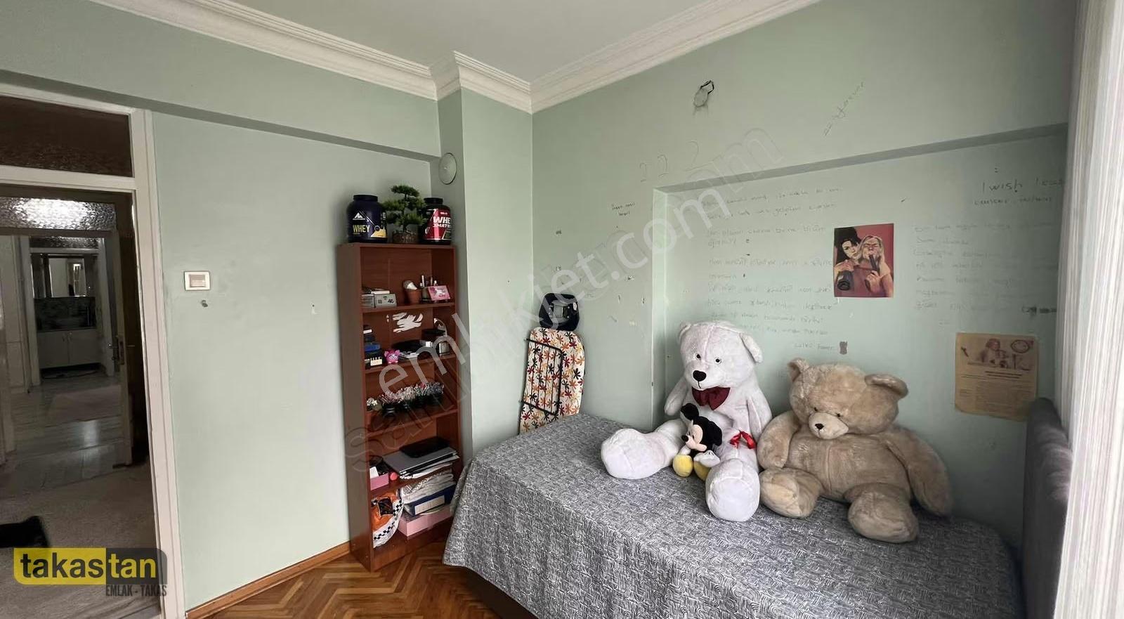 Sarigüllük'te Bakımlı 3+1 Daire, 150m², Merkezi Konum - Görsel 20