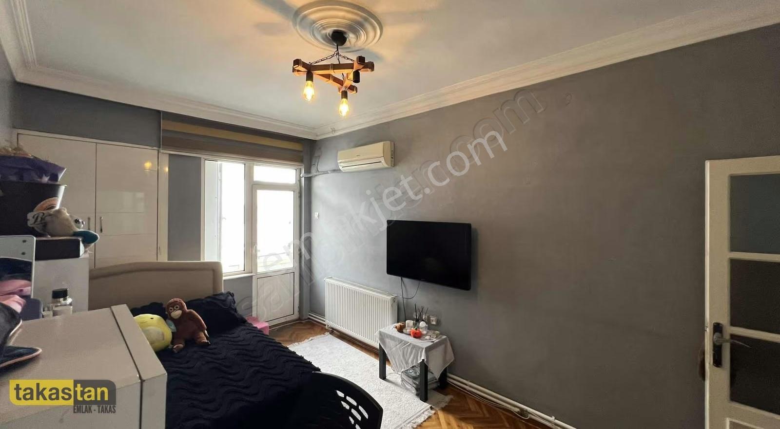 Sarigüllük'te Bakımlı 3+1 Daire, 150m², Merkezi Konum - Görsel 17