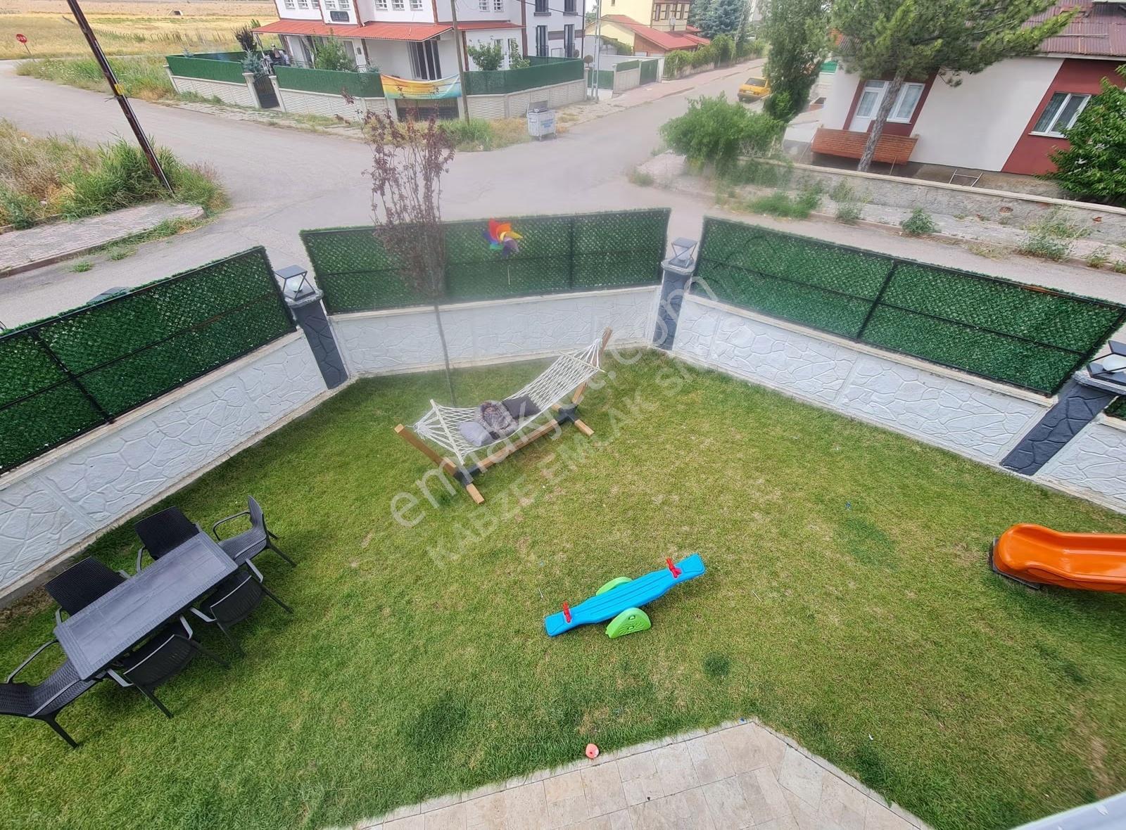 Kabze Emlaktan Sivas Karşıyaka Mh'de Köşe Başı Satılık Villa..! - Görsel 30