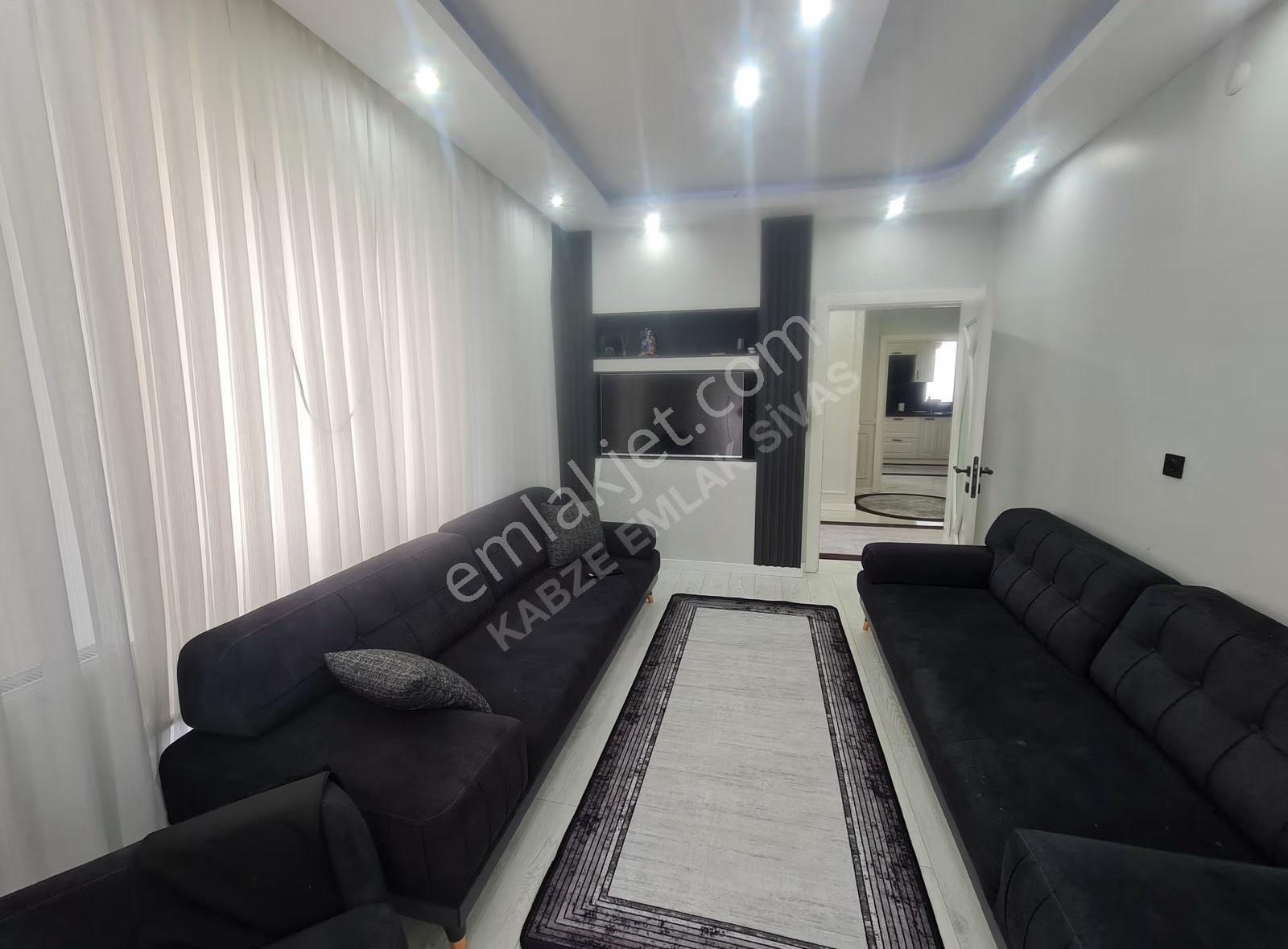 Kabze Emlaktan Sivas Karşıyaka Mh'de Köşe Başı Satılık Villa..! - Görsel 3