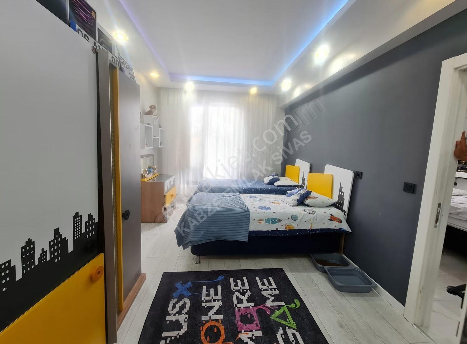 Kabze Emlaktan Sivas Karşıyaka Mh'de Köşe Başı Satılık Villa..! - Görsel 33