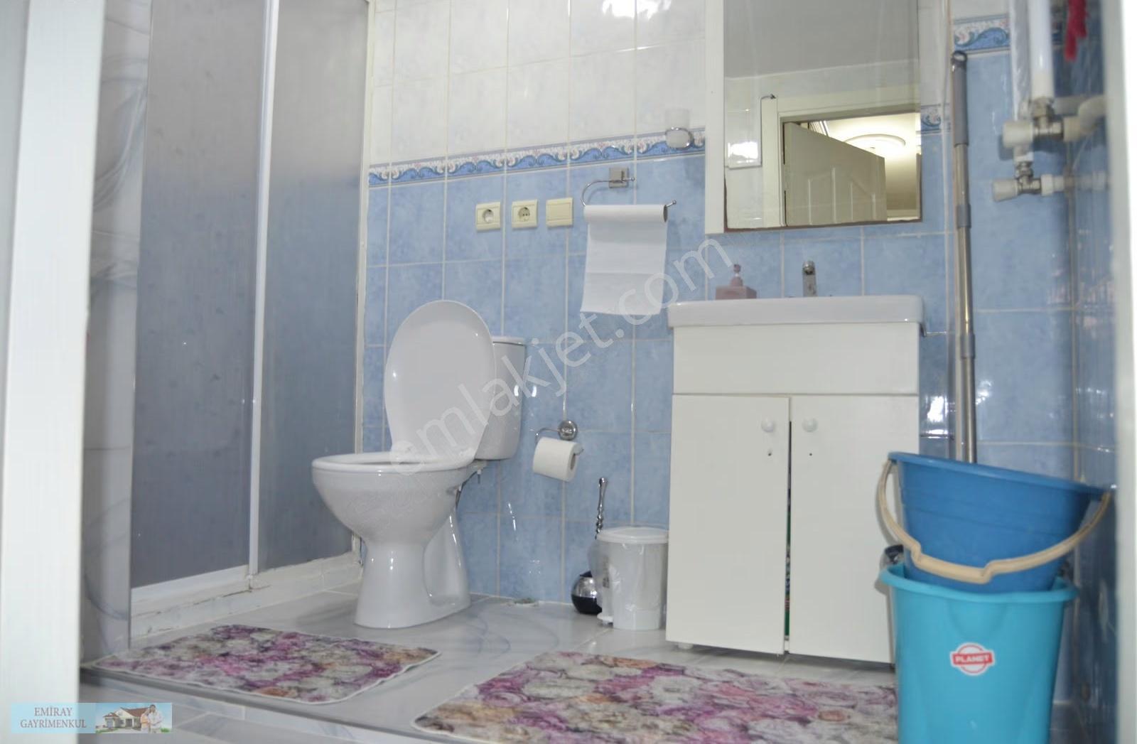 Emiray Dan İstiklal Mahallesinde Oturuma Hazır Boş 2+1 Daire - Görsel 5