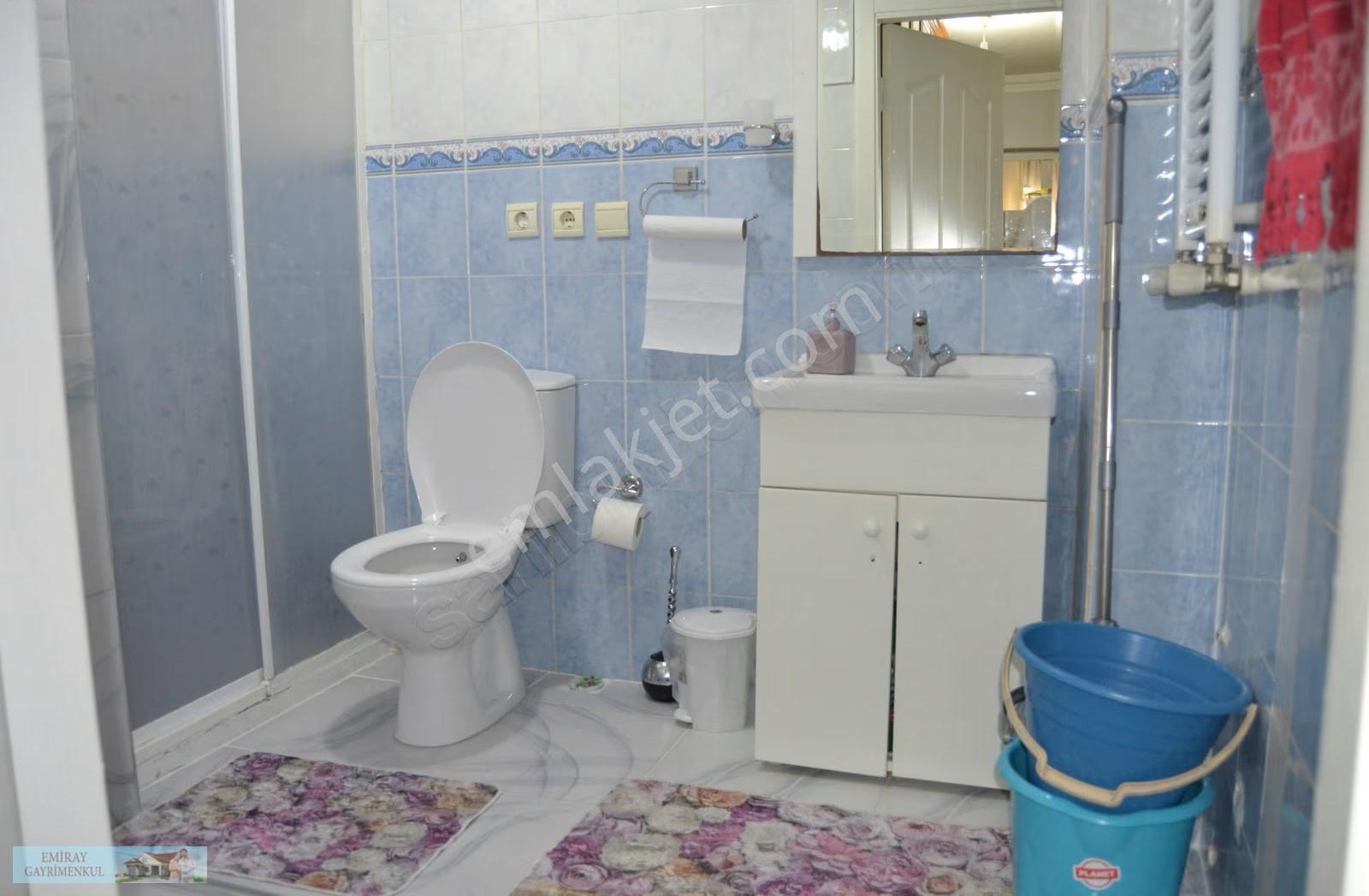 Emiray Dan İstiklal Mahallesinde Oturuma Hazır Boş 2+1 Daire - Görsel 12