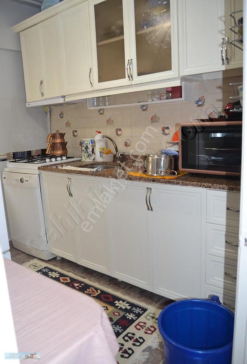 Emiray Dan İstiklal Mahallesinde Oturuma Hazır Boş 2+1 Daire - Görsel 17