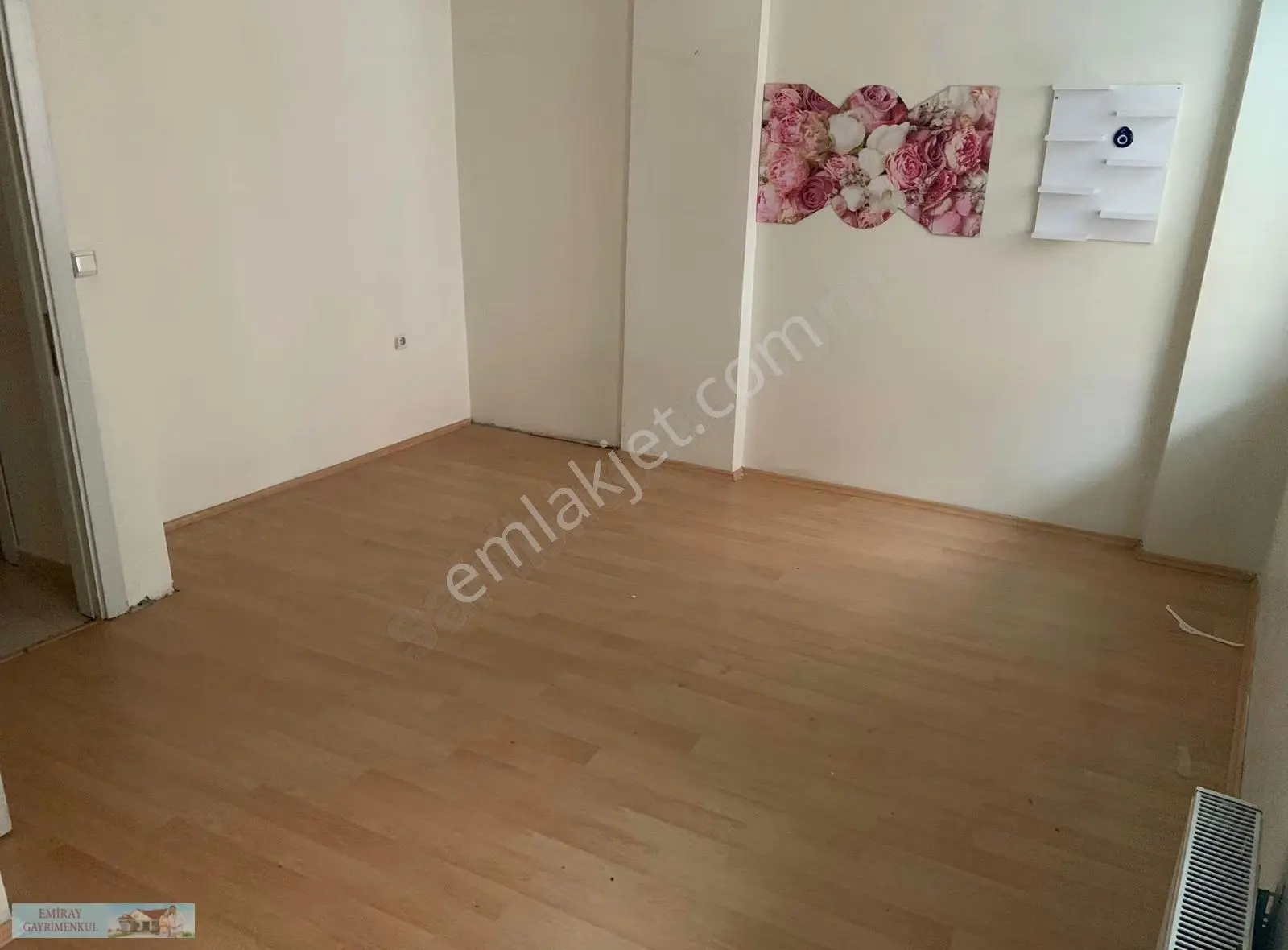 Ünalan Mah. Emar Avm Komşu Katta Tek Daire Satılık 3+1 170 M2 - Görsel 4