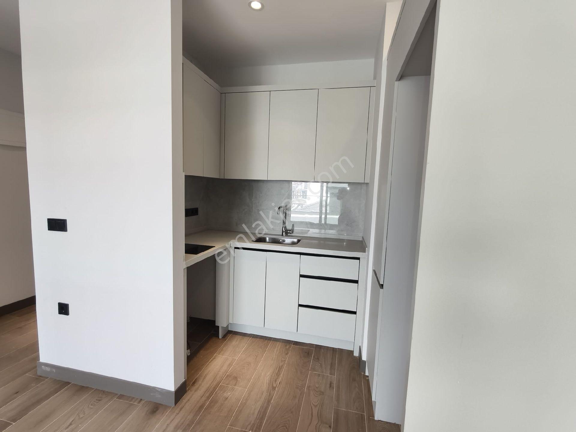 Bayraklı Marka Premium'da Satılık 1+1 Sıfır Daire - Görsel 15