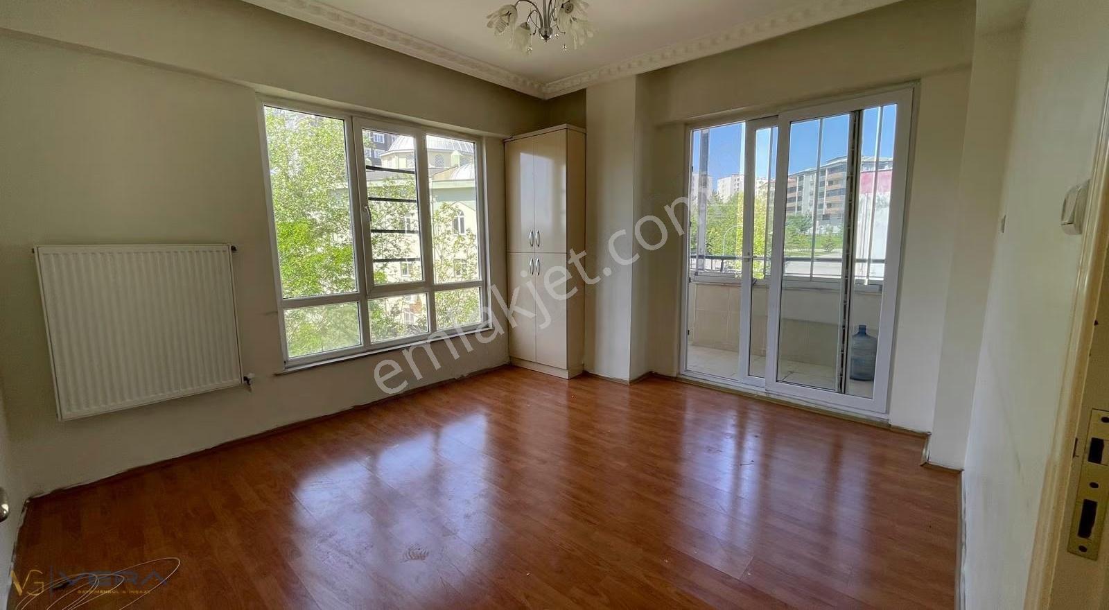 Vera'dan 500 Evlerde Kiralık 2+1 Bakımlı Daire