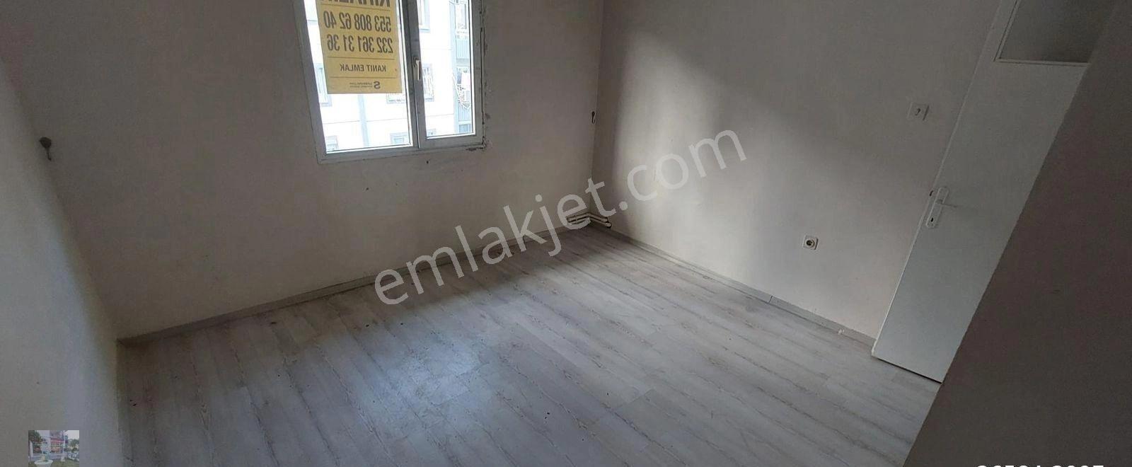 Karşıyaka Elit Sitesinde 2+1 Kiralık Daire Kanıt Emlaktan - Görsel 7