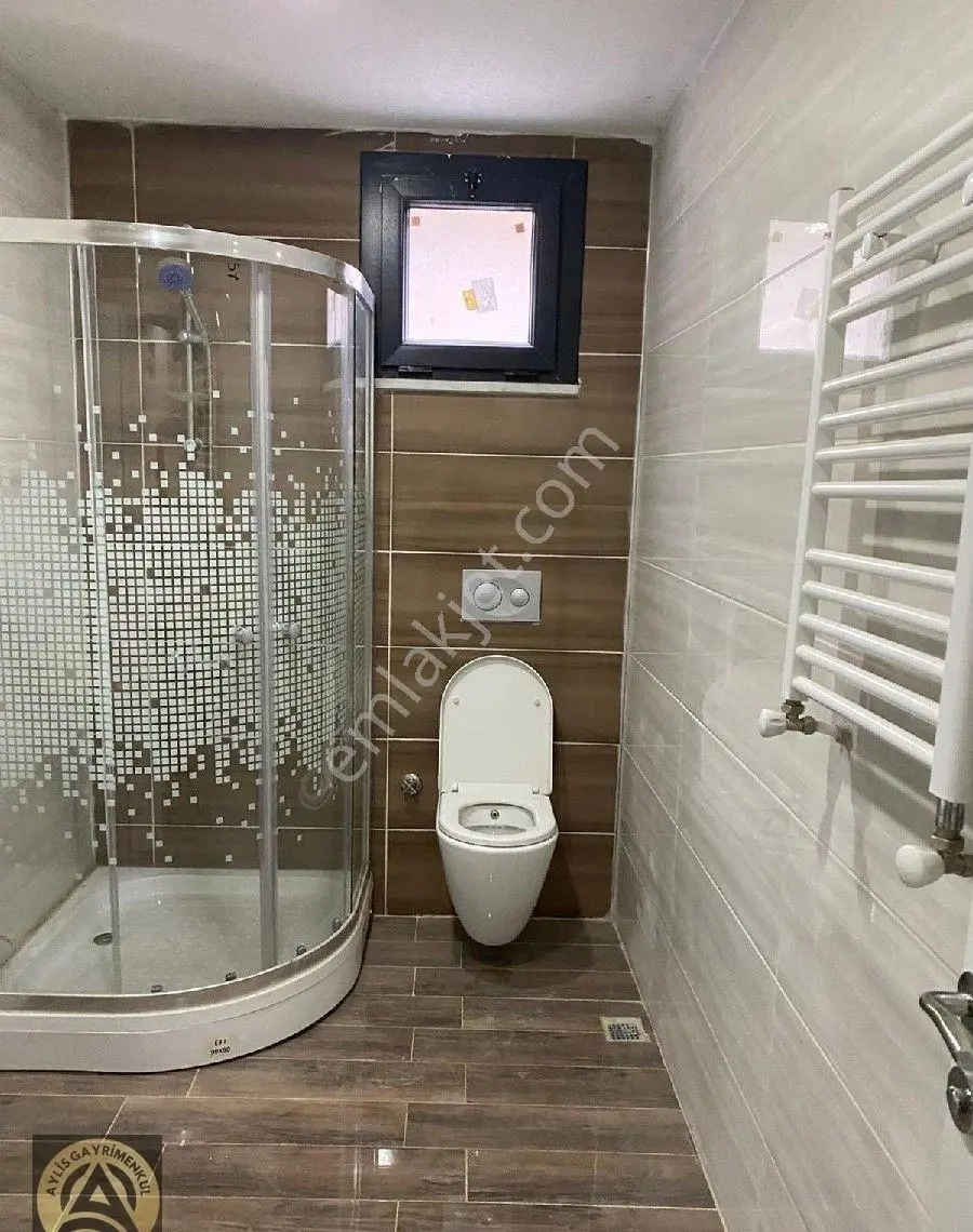 Sarıyer Madende Keyifli Oturuma Sahip 2+1 Satılık Daire. - Görsel 5