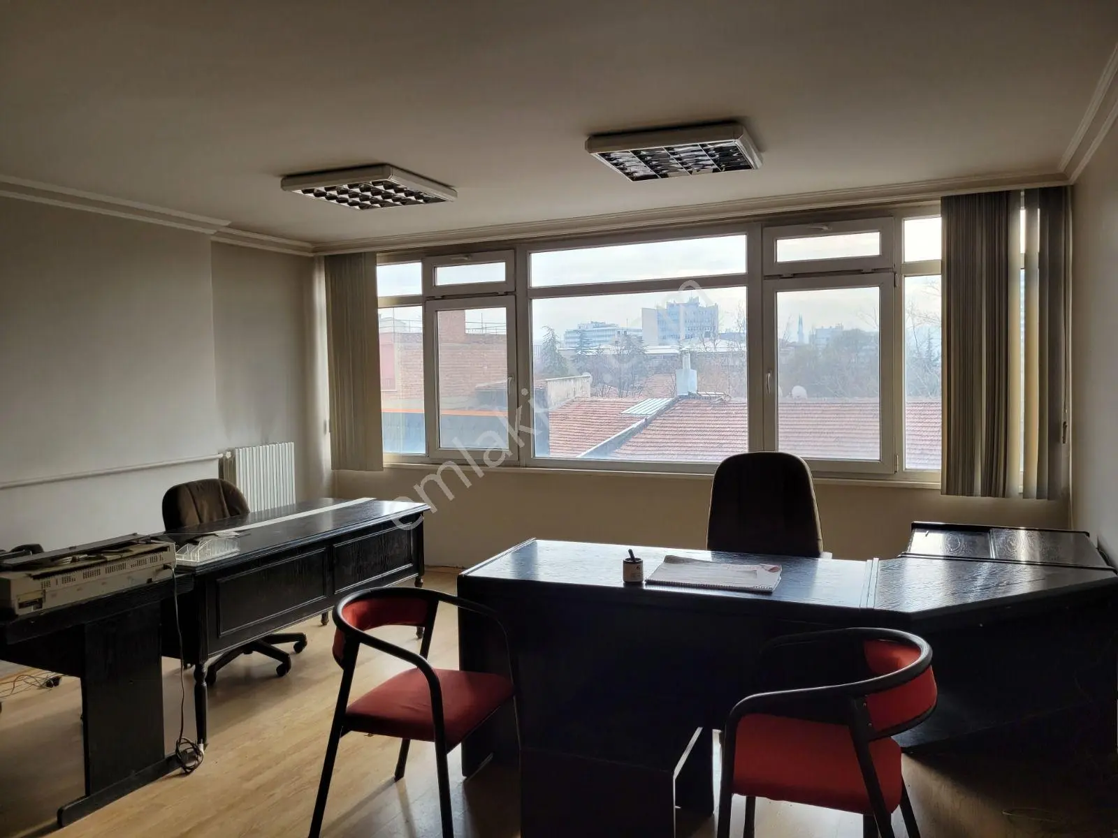 Ulus Rüzgarlı'da Cadde Cepheli Manzaralı - Görsel 2