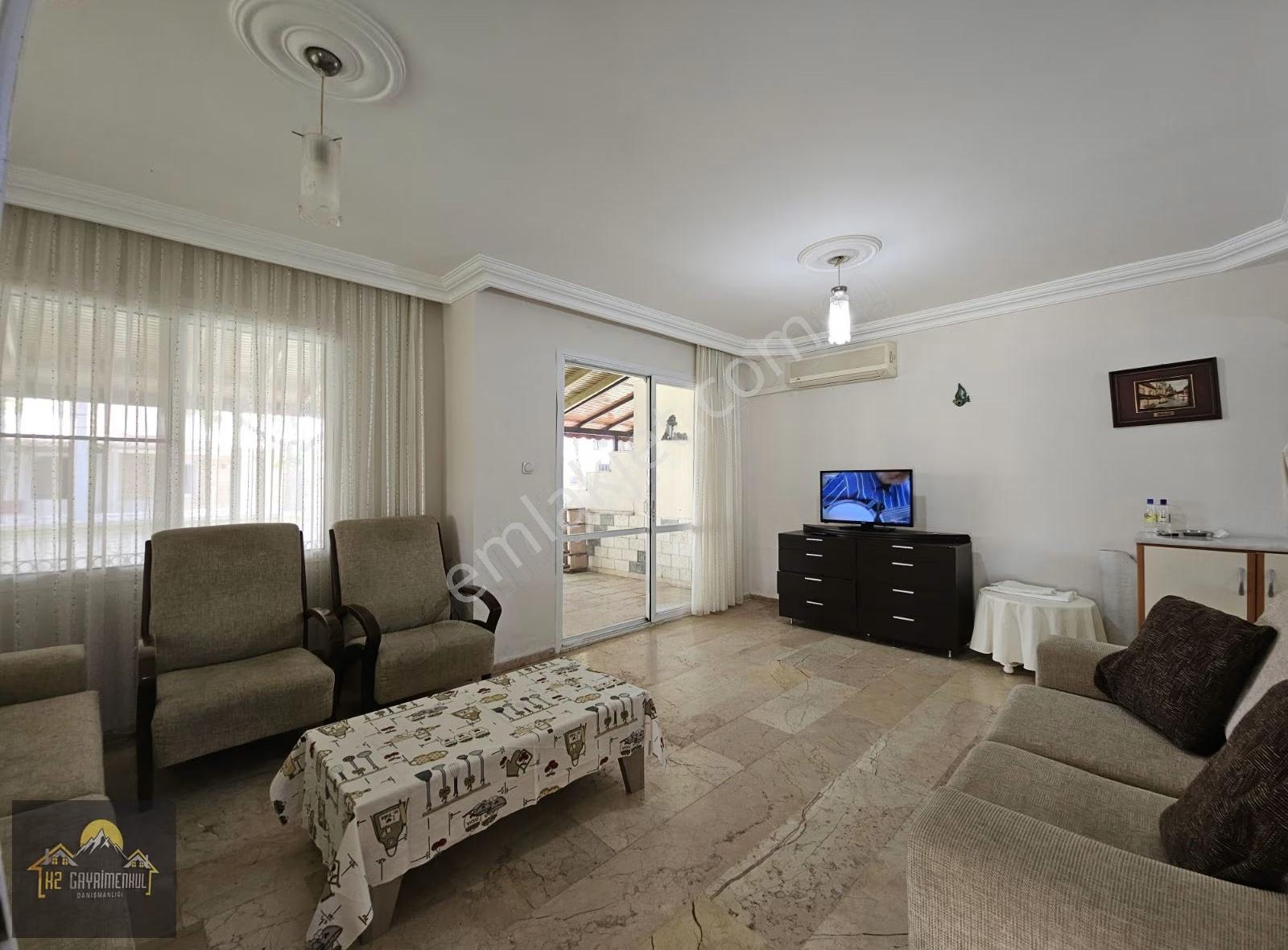Kuşadası Davutlar'da Denize 200m Kasım'a Kadar Kiralık 3+1 Villa - Görsel 31