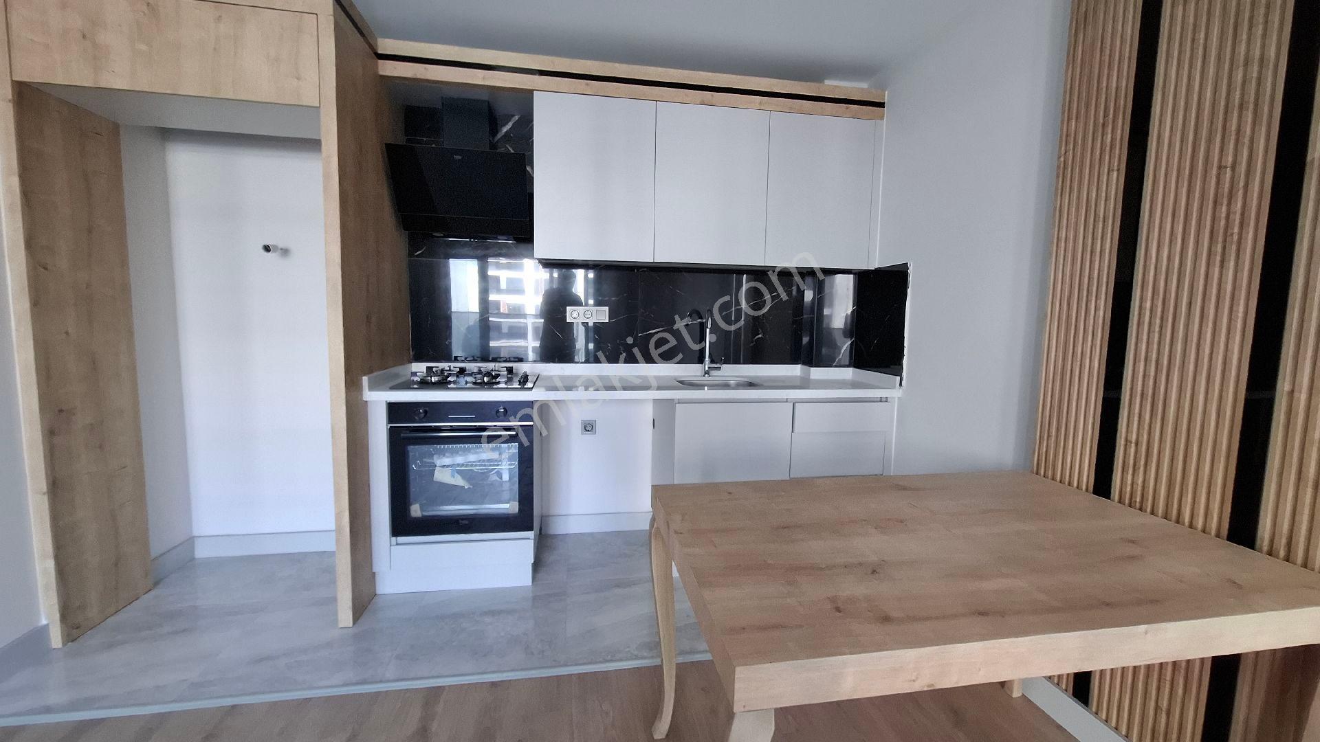 Altıntaşta Kiralık Lüx Sitede Sıfır 1+1 - Görsel 13