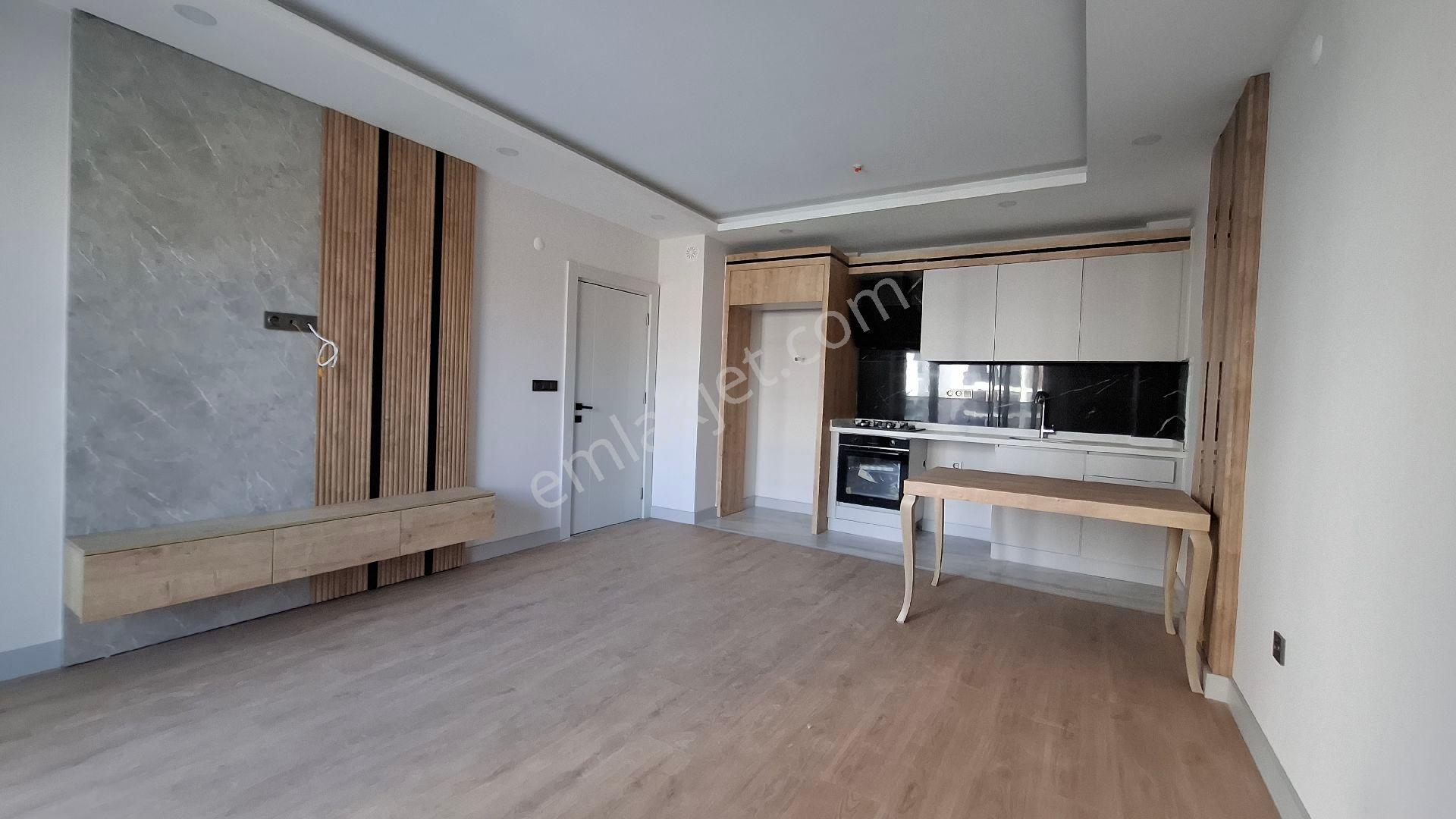 Altıntaşta Kiralık Lüx Sitede Sıfır 1+1 - Görsel 14