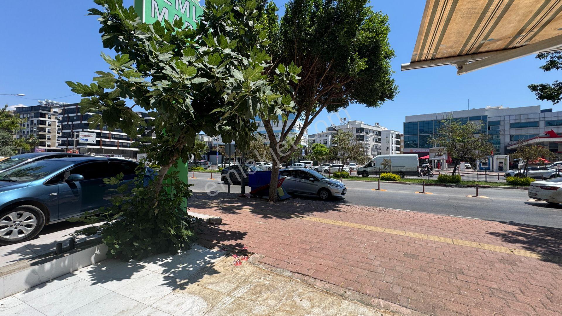 Mevlana Cad. Üzeri 40 M² Her İşe Uygun Dükkan - Görsel 16
