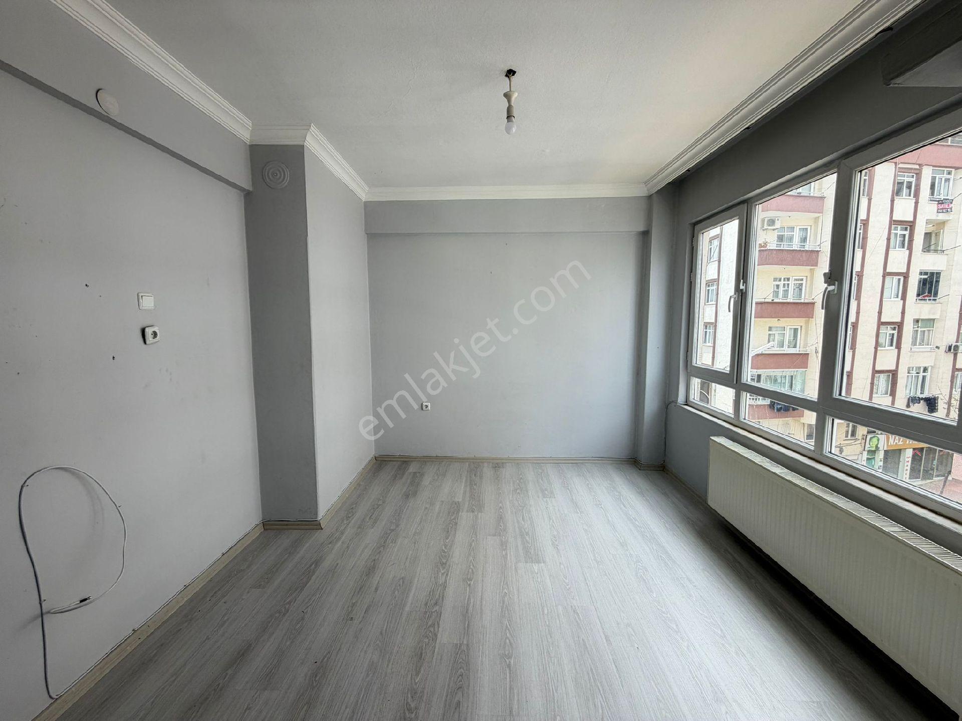 Evim-nur'dan Kadıköy Mh 3+1 135m2 İçi Yapılı Cadde Üzeri Daire - Görsel 5