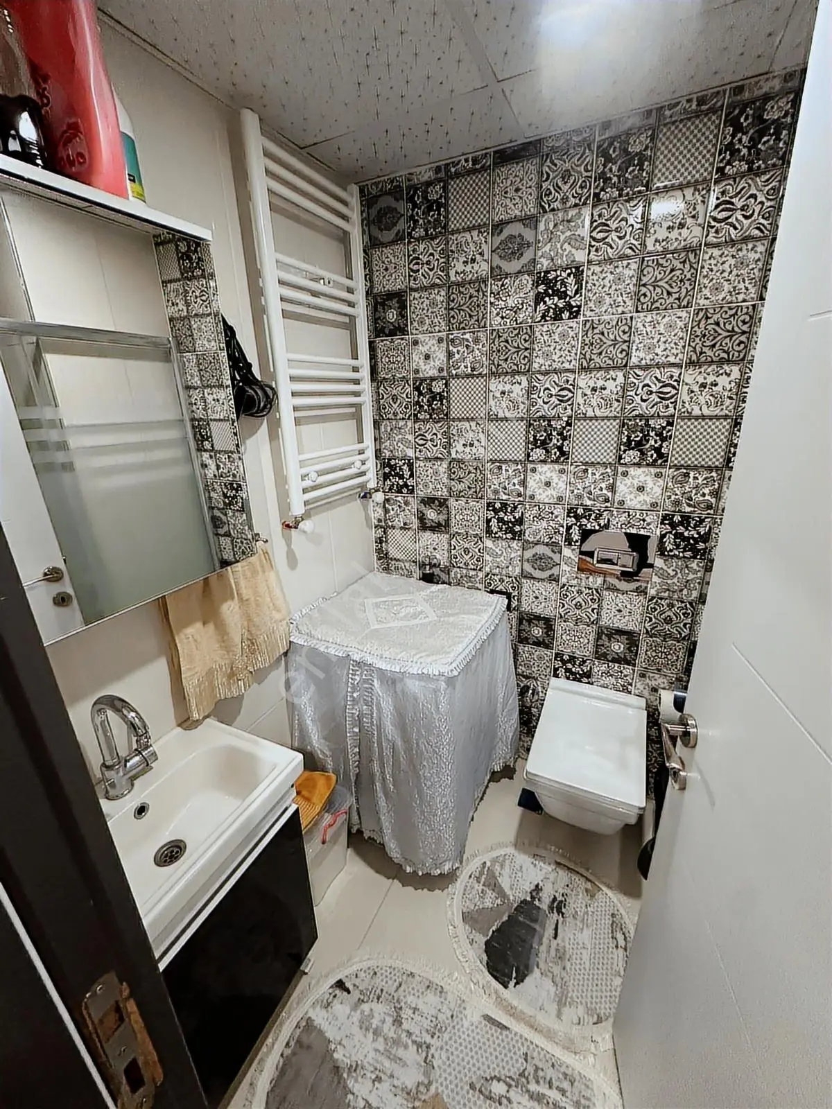 Çarşı Merkezde Ara Kat ,sıfır Ayarında 2+1 Satılık Daire - Görsel 2