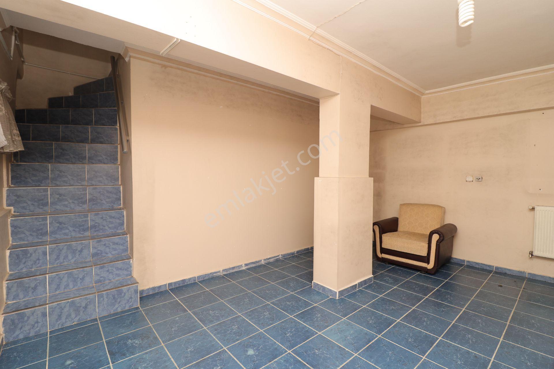 Elvankent 14.caddeye 1 Bina İçerde *60 M2* Depolu Satılık Dükkan - Görsel 17