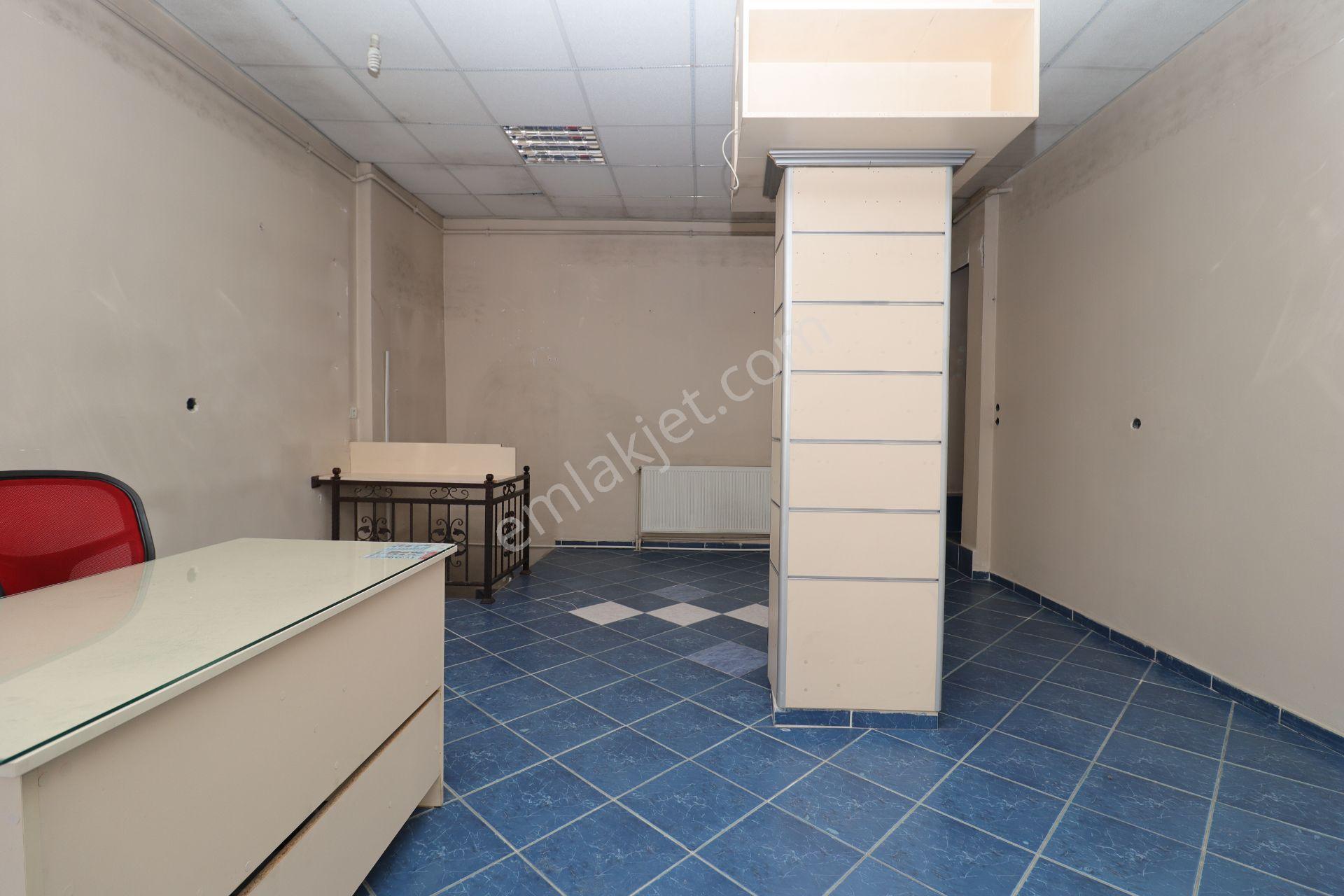 Elvankent 14.caddeye 1 Bina İçerde *60 M2* Depolu Satılık Dükkan - Görsel 7