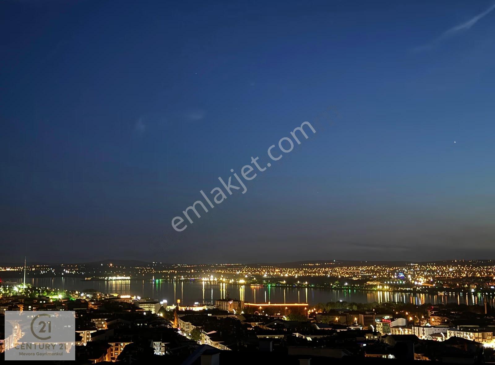 C21'mevora'dan Mogan Gölü & Şehir Manzarlı 4+1 Daire - Görsel 16