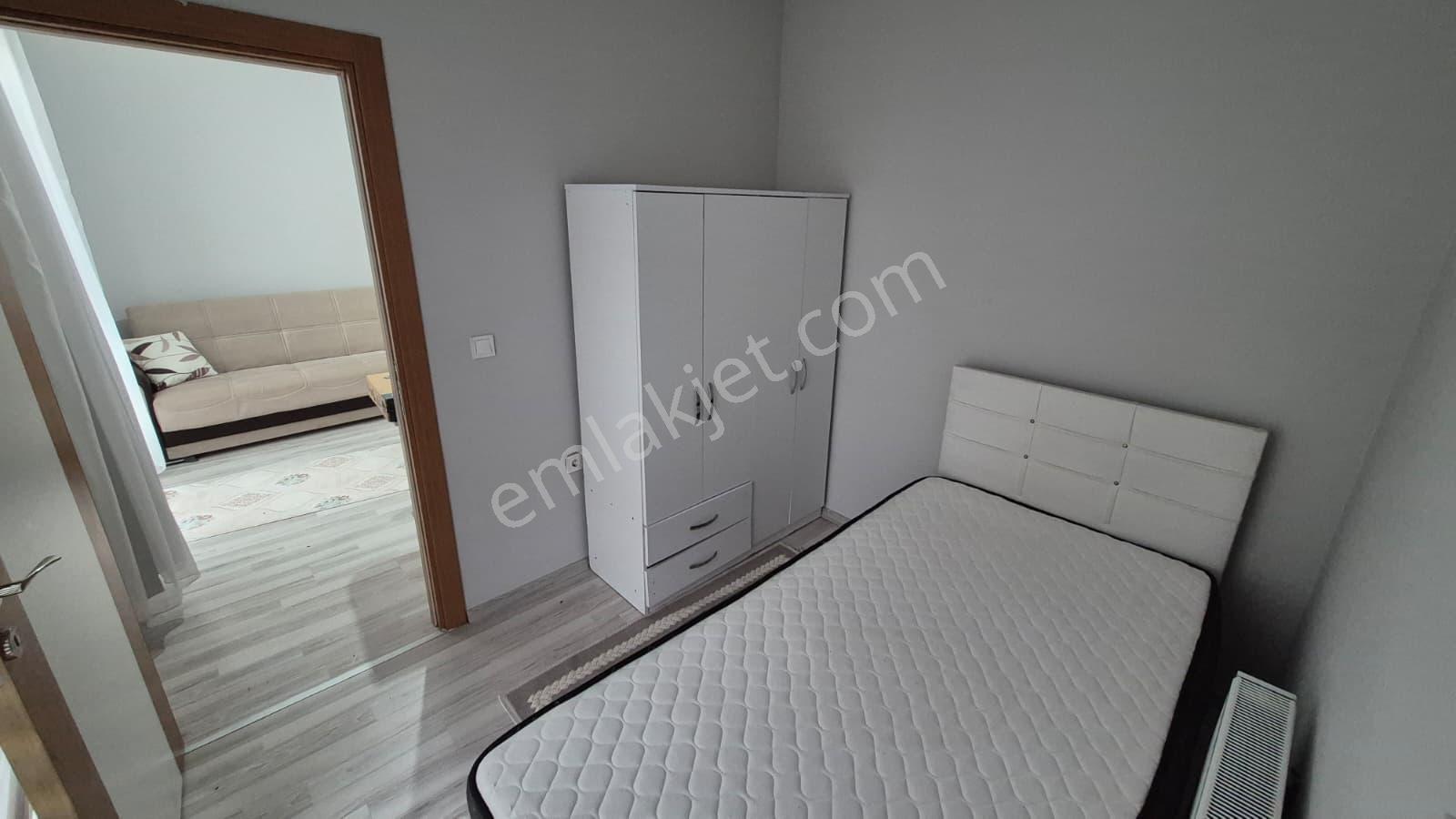 B&u Gayrimenkulden Cumhuriyet Mh Özaydınparkta Satılık 1+1 Daire - Görsel 3