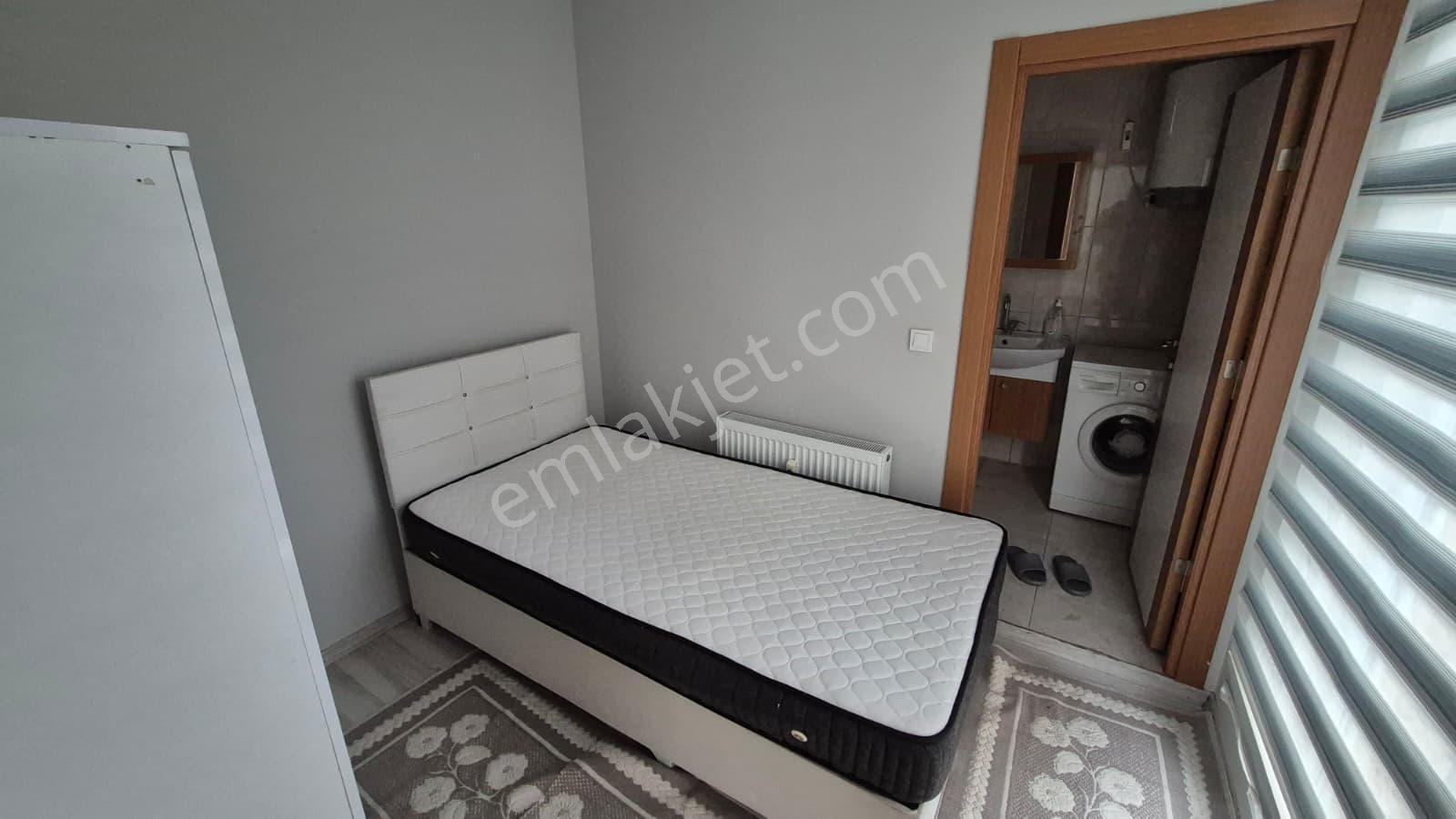 B&u Gayrimenkulden Cumhuriyet Mh Özaydınparkta Satılık 1+1 Daire - Görsel 5
