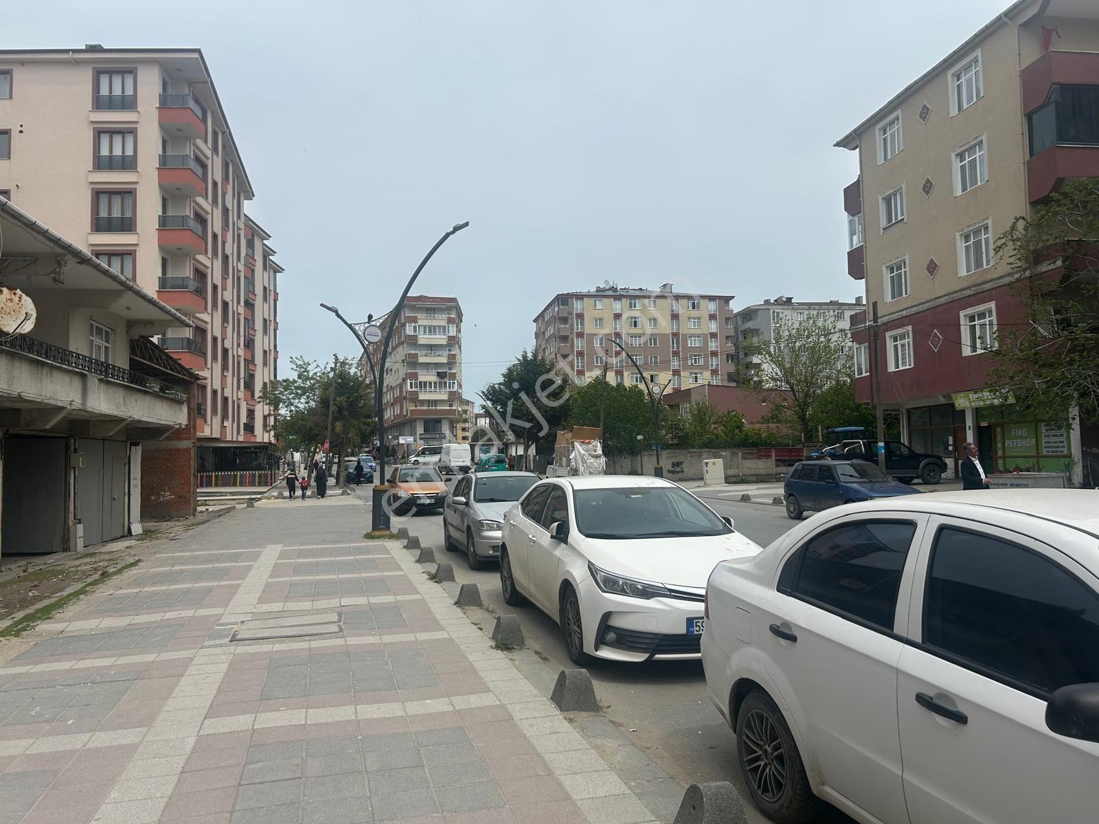Çerkezköy Kızılpınar İstıklal Cad. Kiralık 1.300 M2 Dükkan - Görsel 4