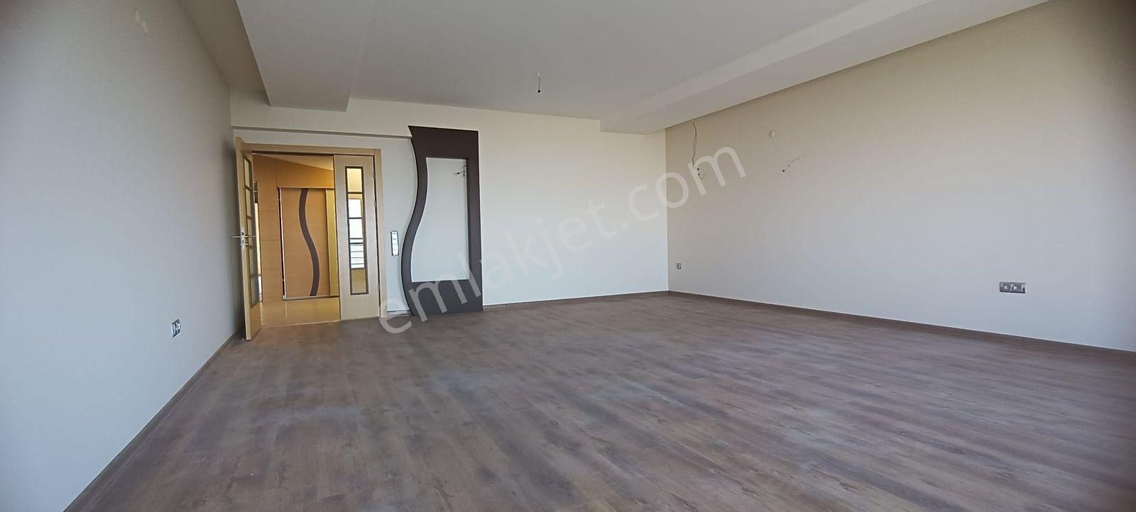 Gülkent Sitesinde 4+1 Lüks Kiralık Daire Zirvevip Gayrimenkulden - Görsel 4