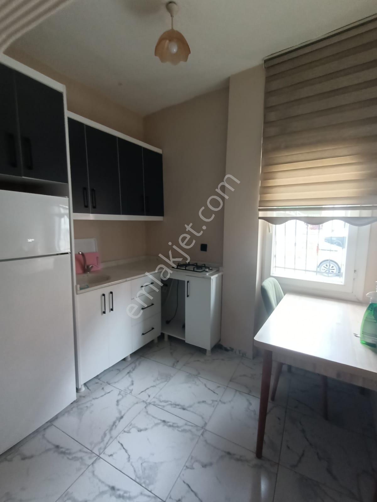 İz'den Valilik Civarında 2+1 Kapalı Mutfak Eşyalı Kiralık - Görsel 2