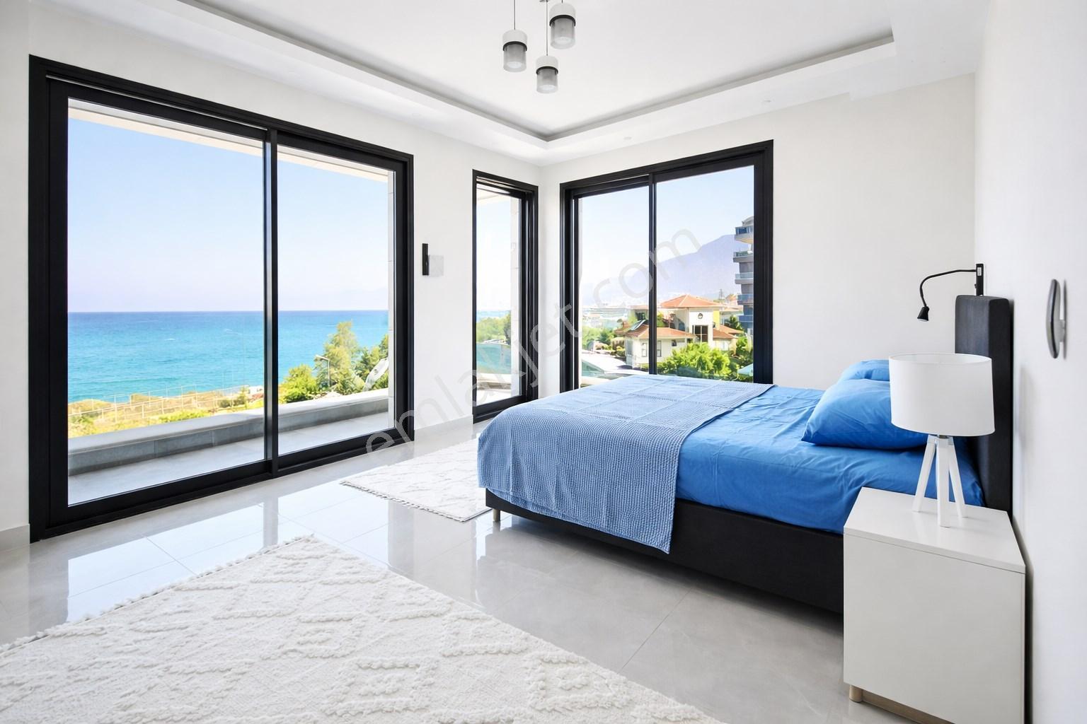 Alanya Kargıcakta Muhteşem Deniz Manzaralı Denize Sadece 50 M Ultra Lüks 6+1 Villa - Görsel 13
