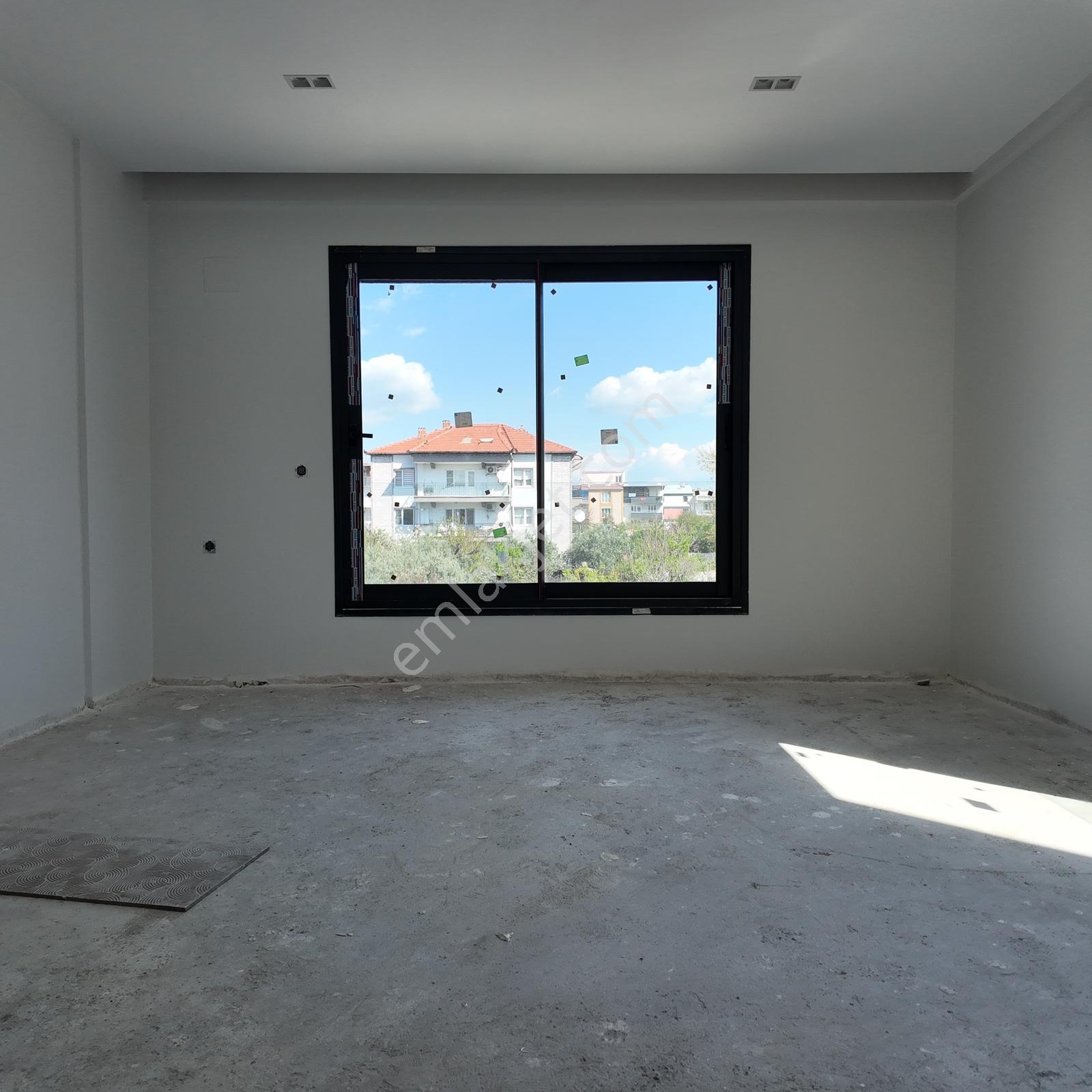 Reşatbey Yürüyüş Yoluna Komşu 282 M2 6+1 Tripleks Villa - Görsel 17