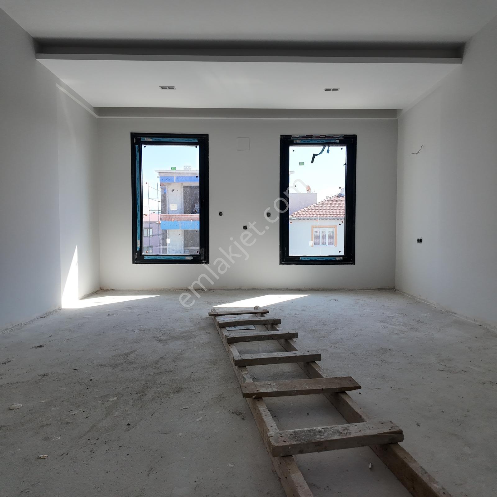 Reşatbey Yürüyüş Yoluna Komşu 282 M2 6+1 Tripleks Villa - Görsel 30