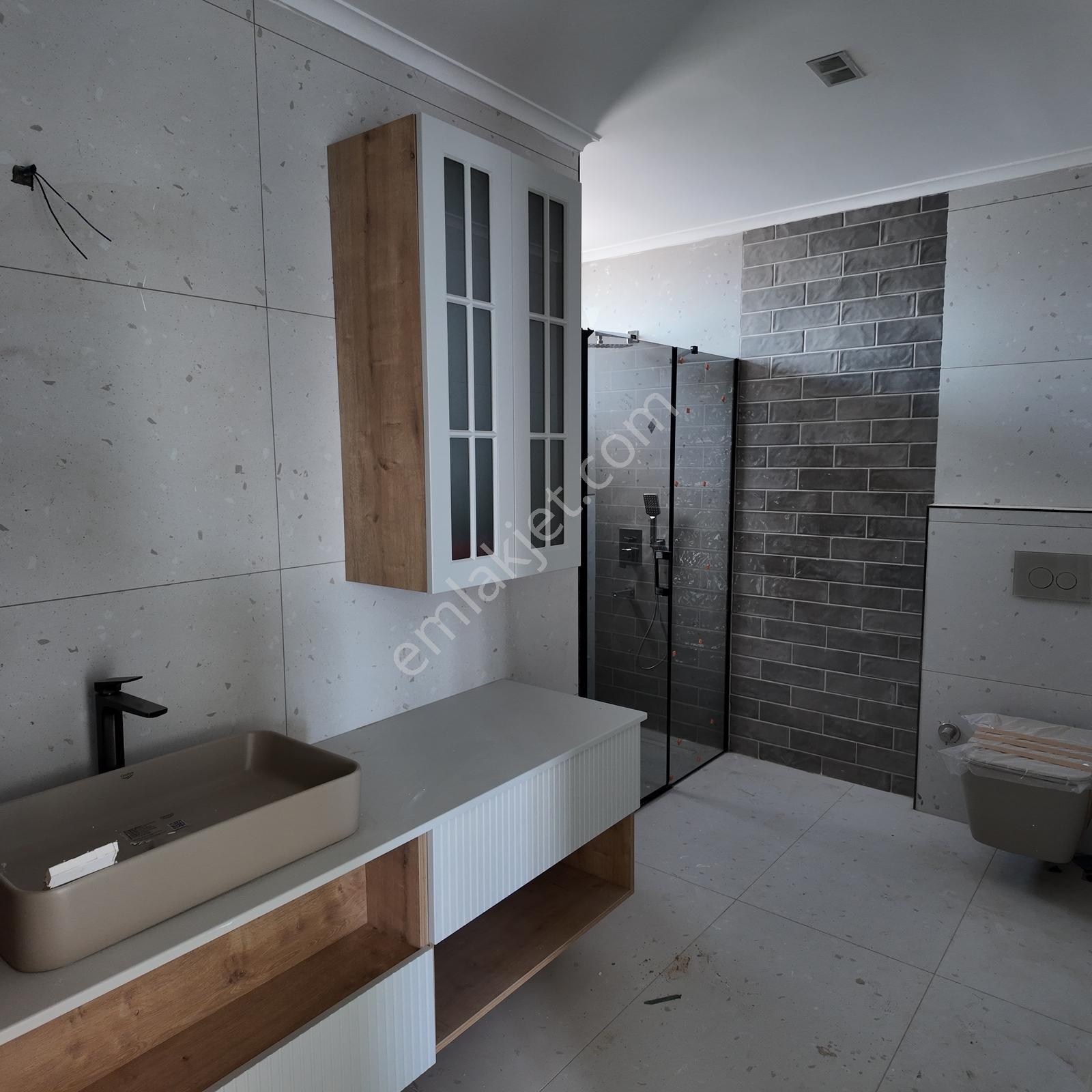 Reşatbey Yürüyüş Yoluna Komşu 282 M2 6+1 Tripleks Villa - Görsel 29