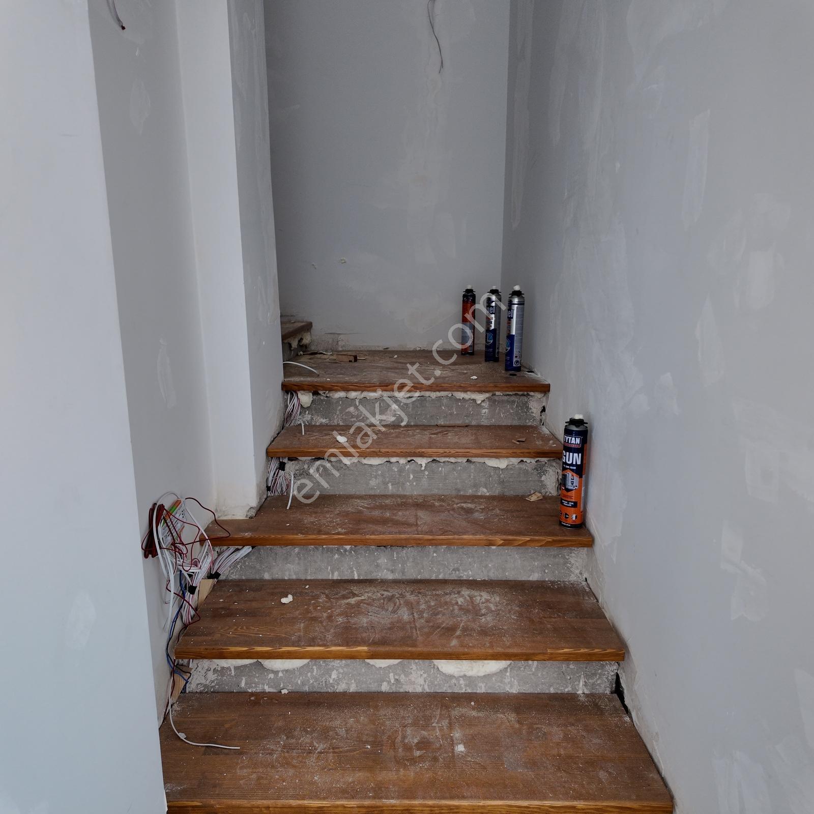 Reşatbey Yürüyüş Yoluna Komşu 282 M2 6+1 Tripleks Villa - Görsel 14