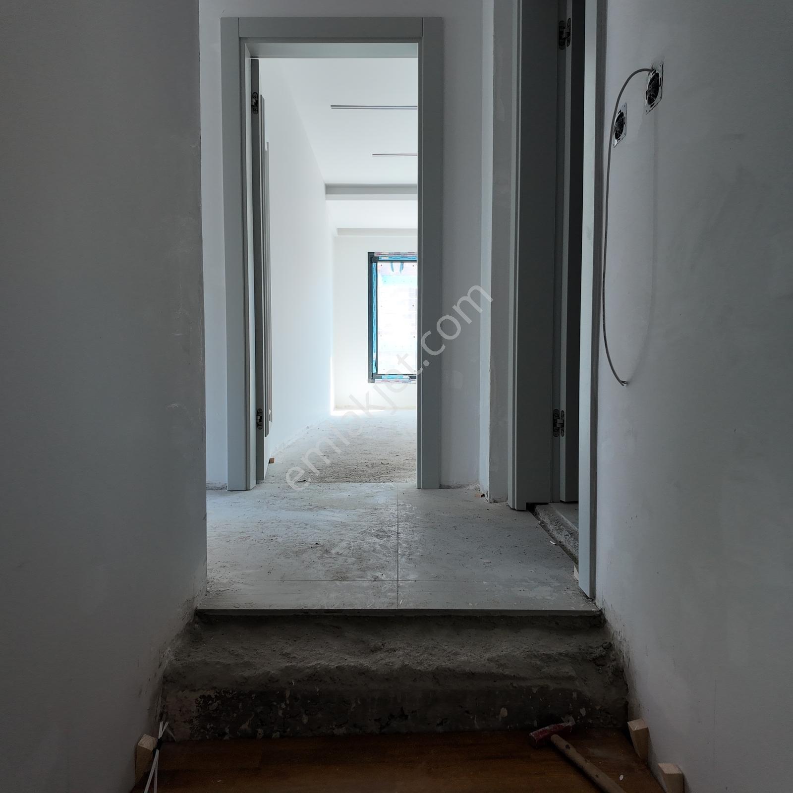 Reşatbey Yürüyüş Yoluna Komşu 282 M2 6+1 Tripleks Villa - Görsel 23
