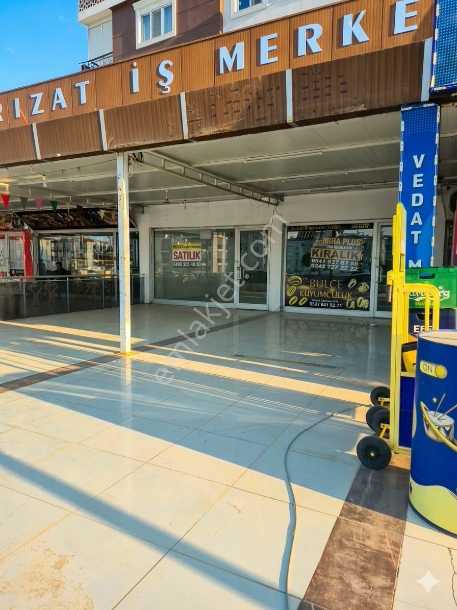 Hastane Caddesi Üzerinde Geniş Kullanım Alanlı Dükkan - Görsel 13