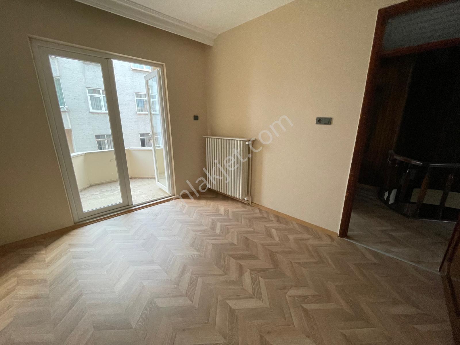 Truva //onur Gündüzcü'den Divitçioğlu Caddesinde Kiralık Dubleks - Görsel 33