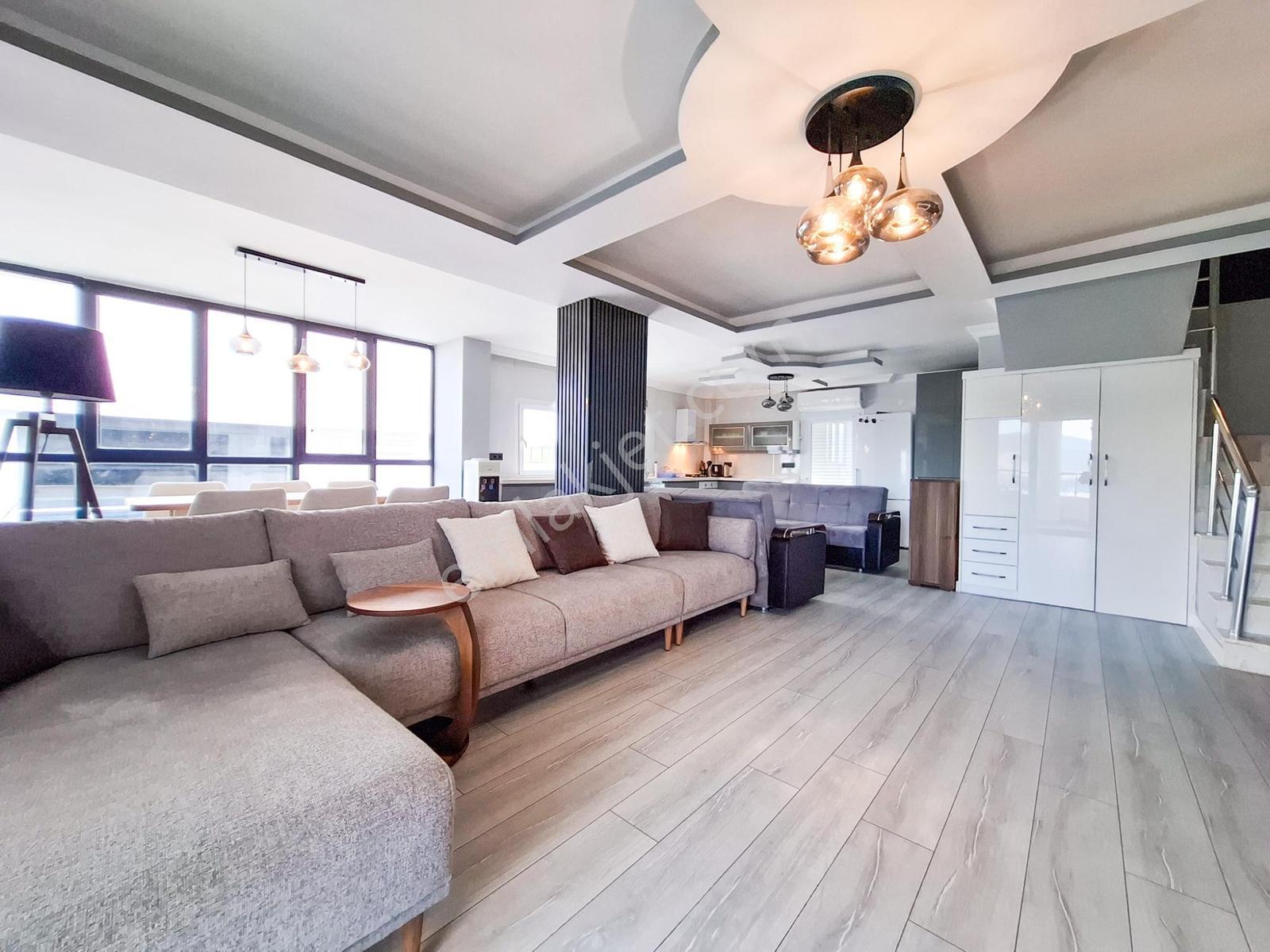 Panoramik Deniz Manzaralı Premium Çatı Dubleksi | Havuzlu - Görsel 16