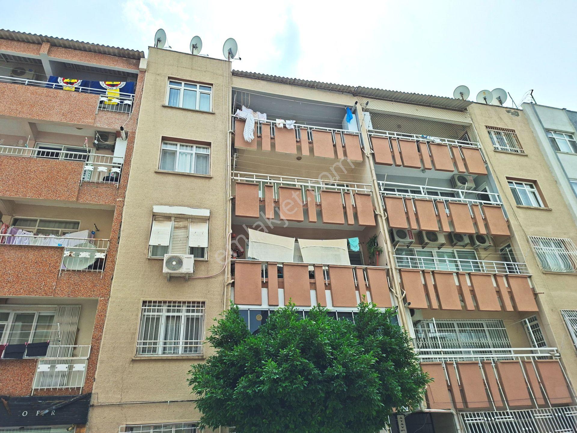 Hürriyet Mahallesinde Belediye Evlerinde Ana Cadde Üzeri Doğalgazlı Temiz Satılık Daire - Görsel 2