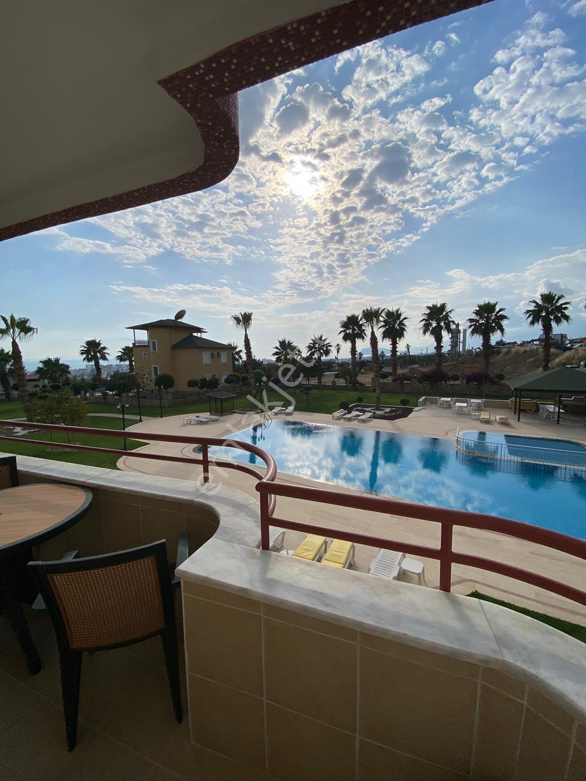 Mahmutlar / Alanya 2+1 Manzaralı Full Aktiviteli Eşyalı - Görsel 25